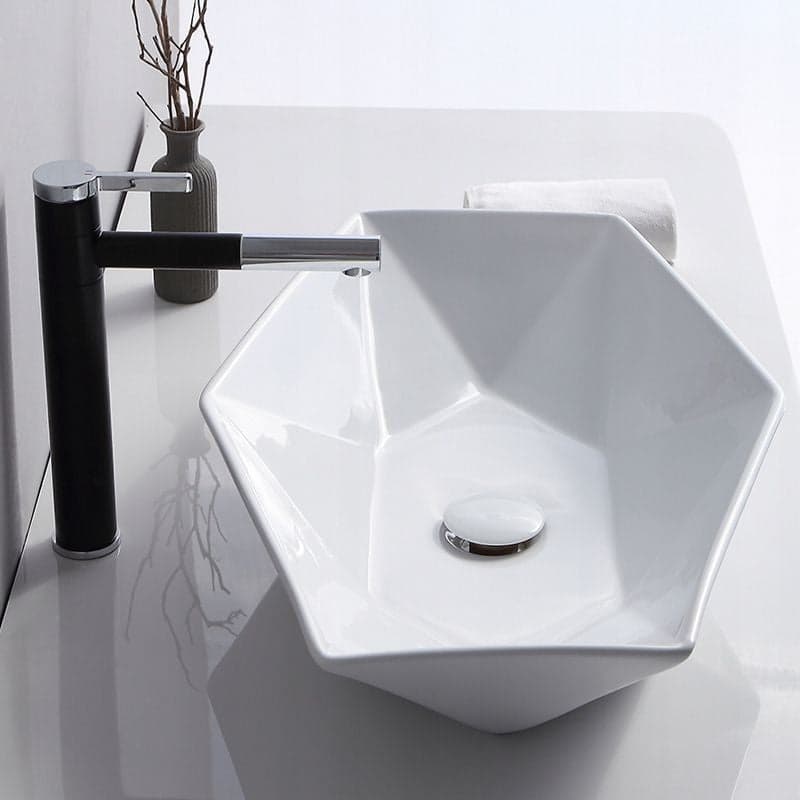 Lavabo bianco esagonale da appoggio bianco 37x57 in Lavabi Mondialshop - Parabiago, commercioVirtuoso.it