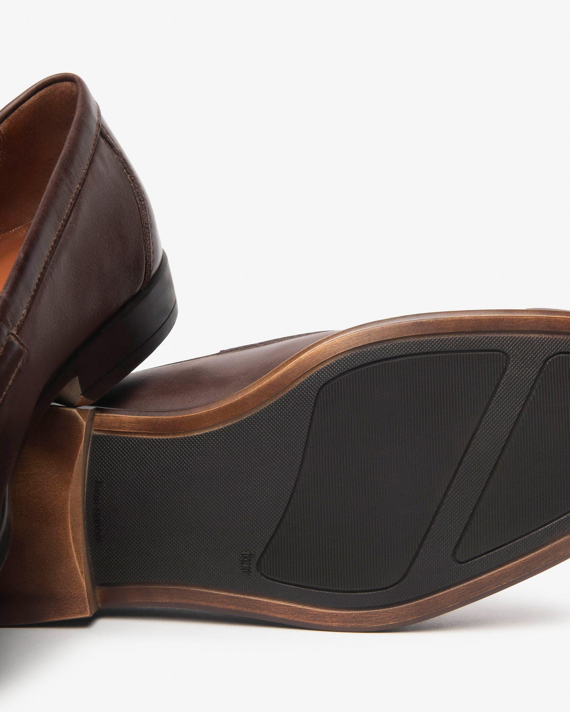 Nero Giardini mocassini uomo in pelle testa moro E400162U300 in Loafer e mocassini Teresi Calzature - Marsala, commercioVirtuoso.it