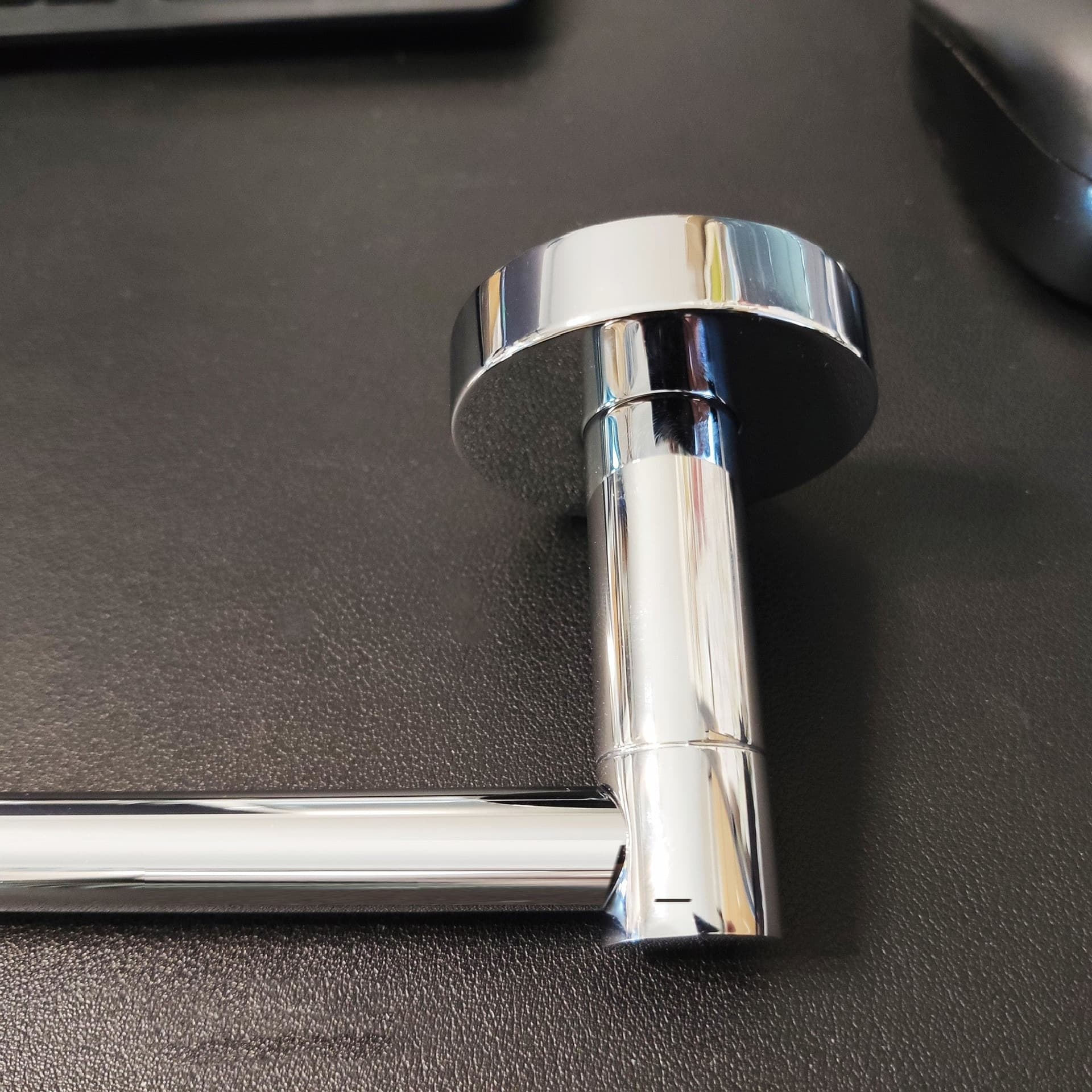 Porta asciugamani da bidet da parete cm 40 cromato Venezia in Portasciugamani da parete Mondialshop - Parabiago, commercioVirtuoso.it