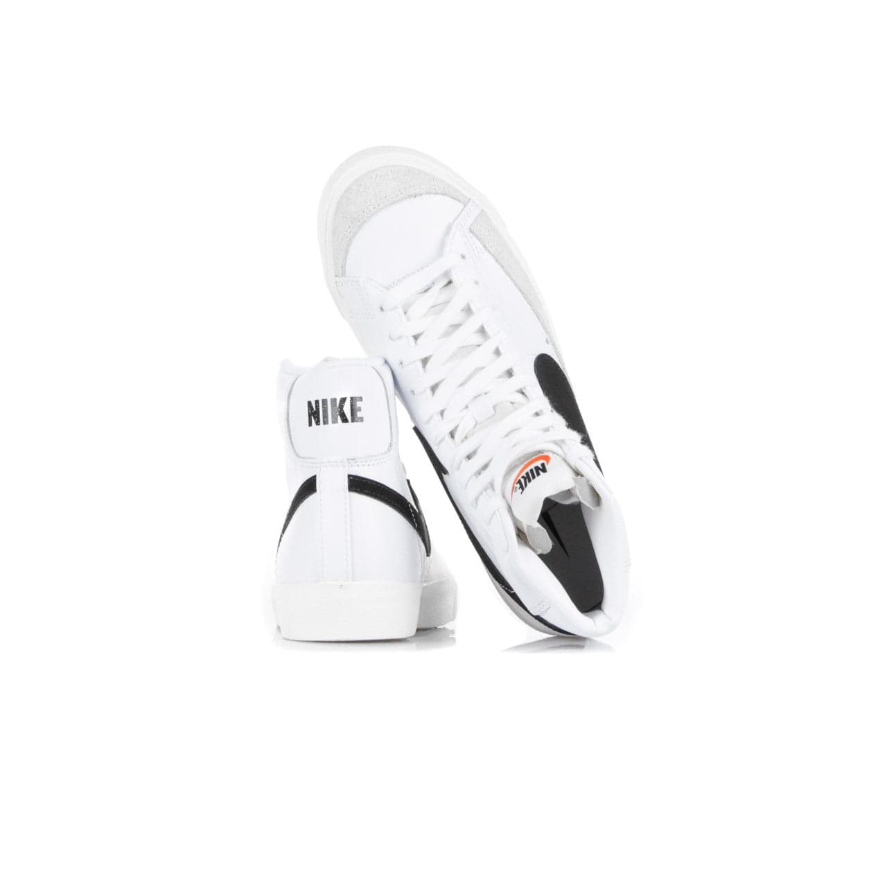 Nike Scarpa Alta Uomo Blazer Mid 77 Vintage White/black da uomo in Sneaker casual Drestige - Casamassima, commercioVirtuoso.it