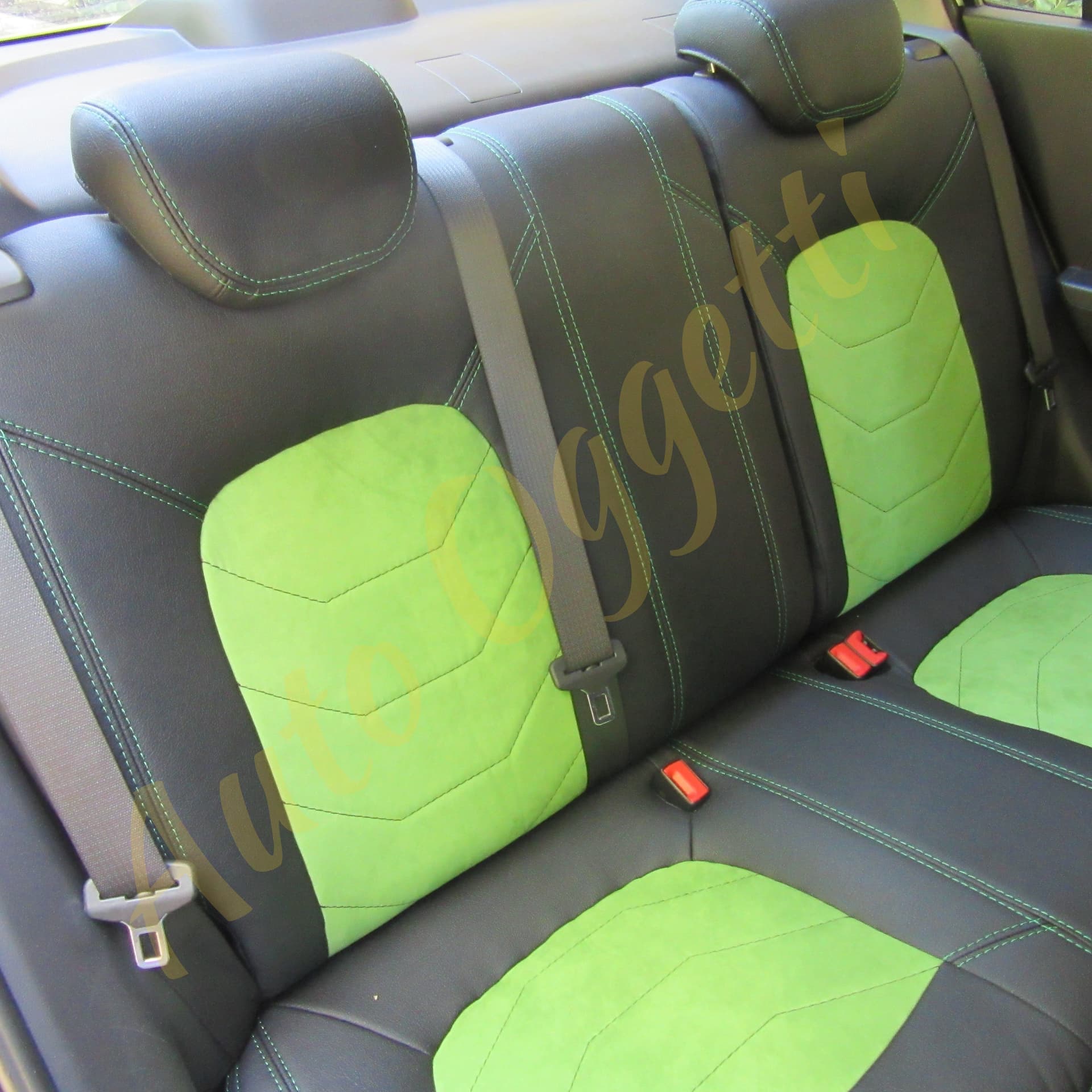 Coprisedili di classe Premium per Chevrolet Aveo Berlina T300 (2012+) in Set per interni Autooggetti.it - Roma, commercioVirtuoso.it