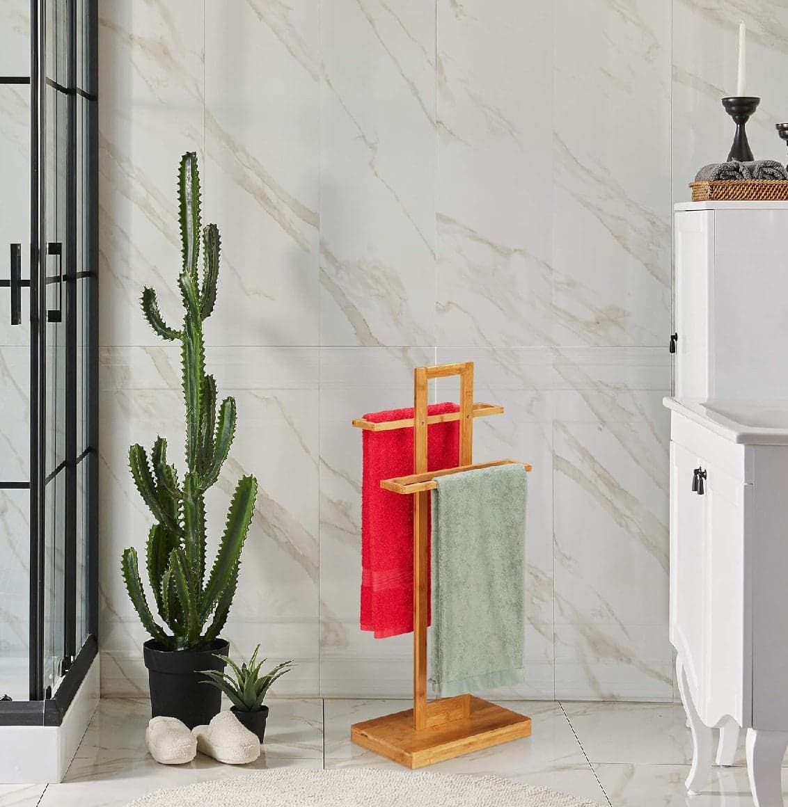 Piantana Porta Asciugamani In Legno di Bambù 2 Braccia H85 cm Colore Naturale in Portasciugamani da terra Danyx - Casoria, commercioVirtuoso.it