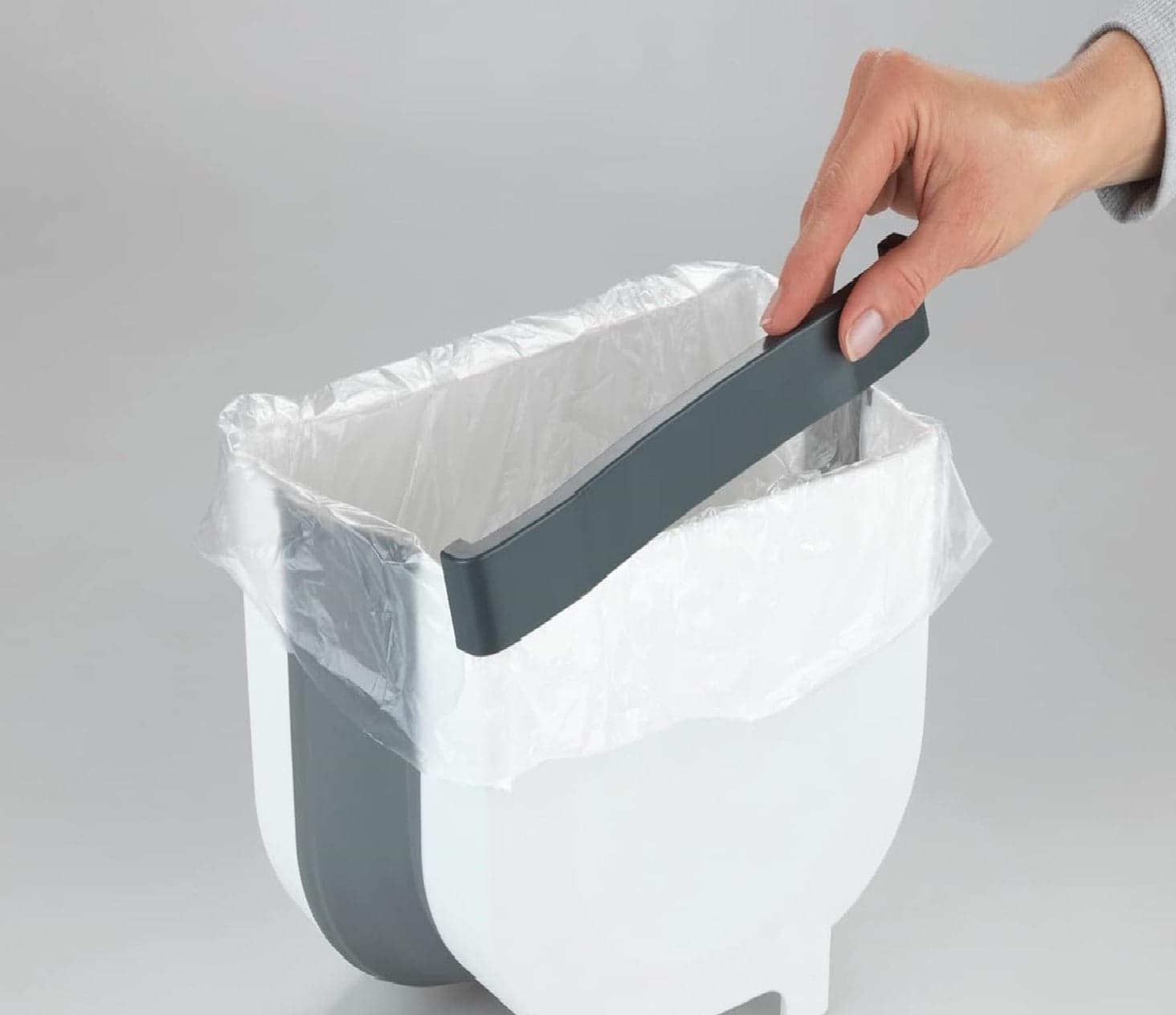 Cestino Sopraporta, Secchio Spazzatura 9LT Salvaspazio Pieghevole 29x25x17.5cm Bianco in Pattumiere da cucina Danyx - Casoria, commercioVirtuoso.it