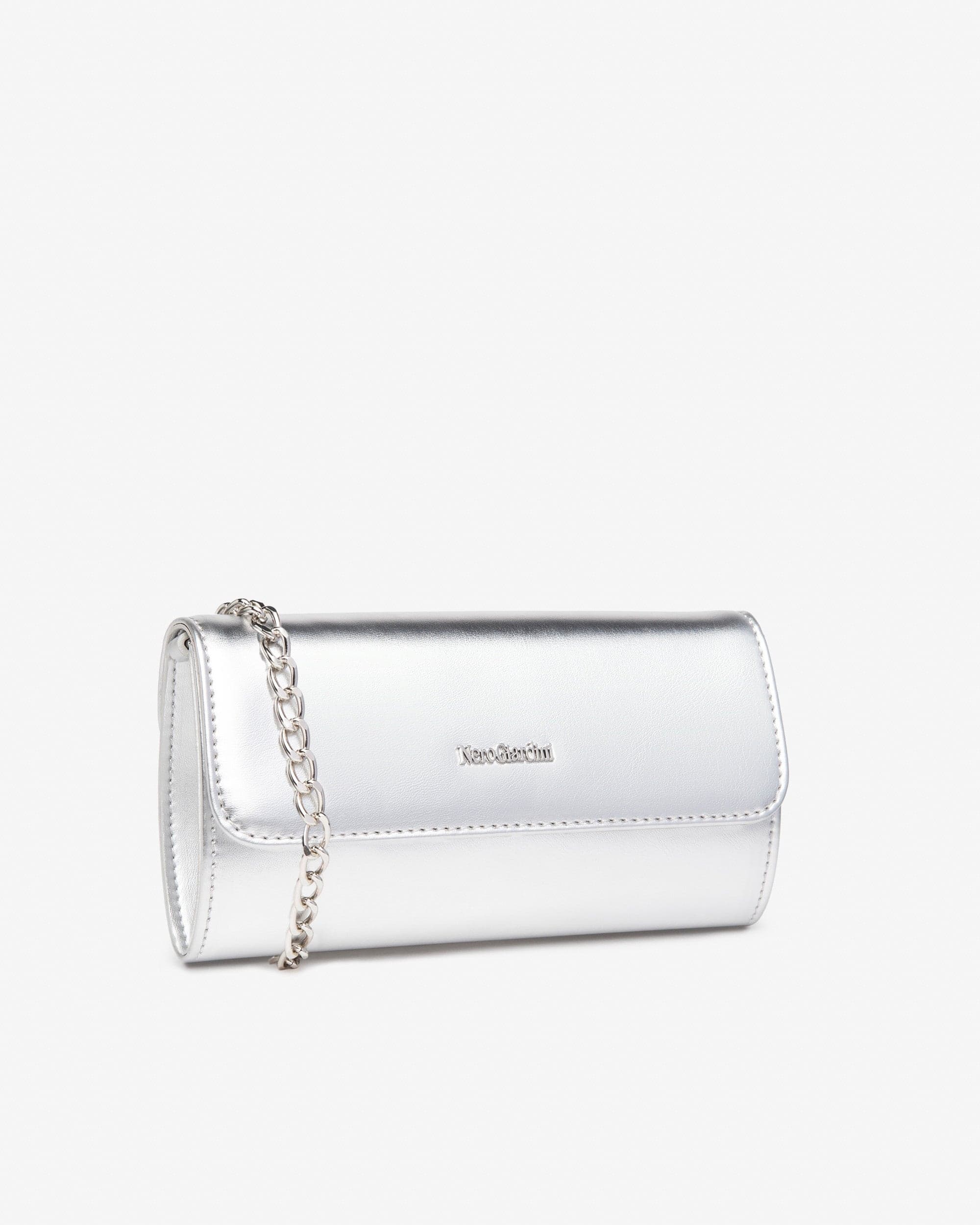 Nero Giardini pochette donna laminato argento E443702DE700 in Pochette e Clutch Teresi Calzature - Marsala, commercioVirtuoso.it