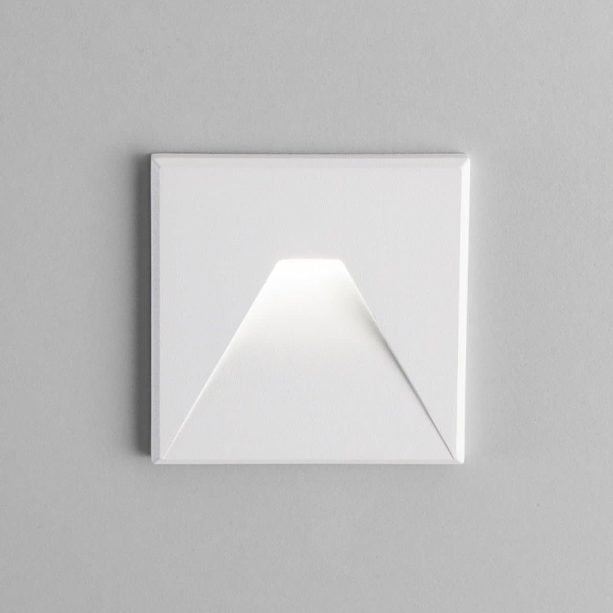 Faretto segnapasso Gea Led GFA1420 LED alluminio incasso parete in Faretti da soffitto Lampadari Bartalini - Colle di Val d’Elsa, commercioVirtuoso.it