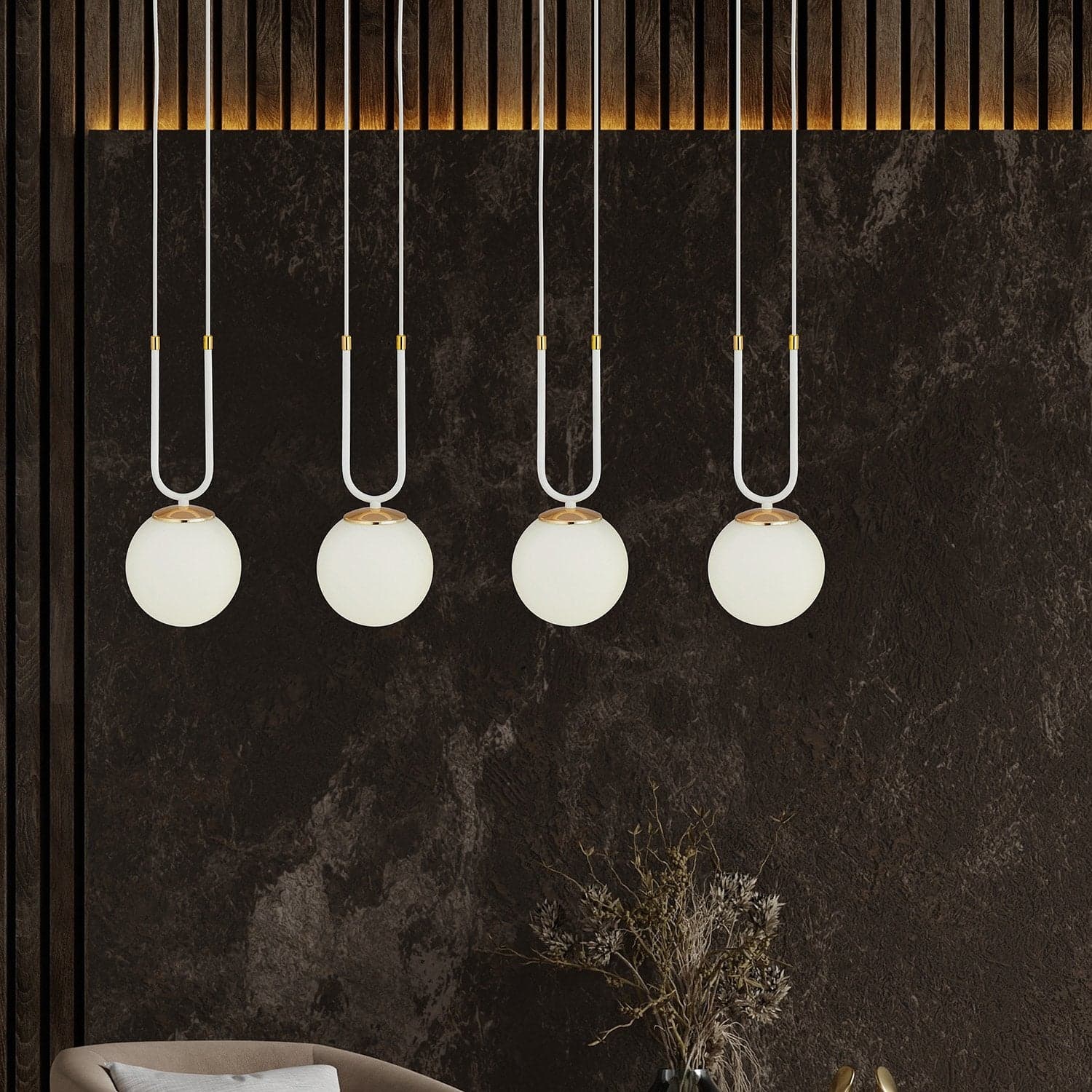 Sospensione Contemporanea 4 Luci Glam Acciaio Bianco Oro E Sfere Vetro Opalino in Lampade a sospensione LuceArt - Montecorvino Pugliano, commercioVirtuoso.it