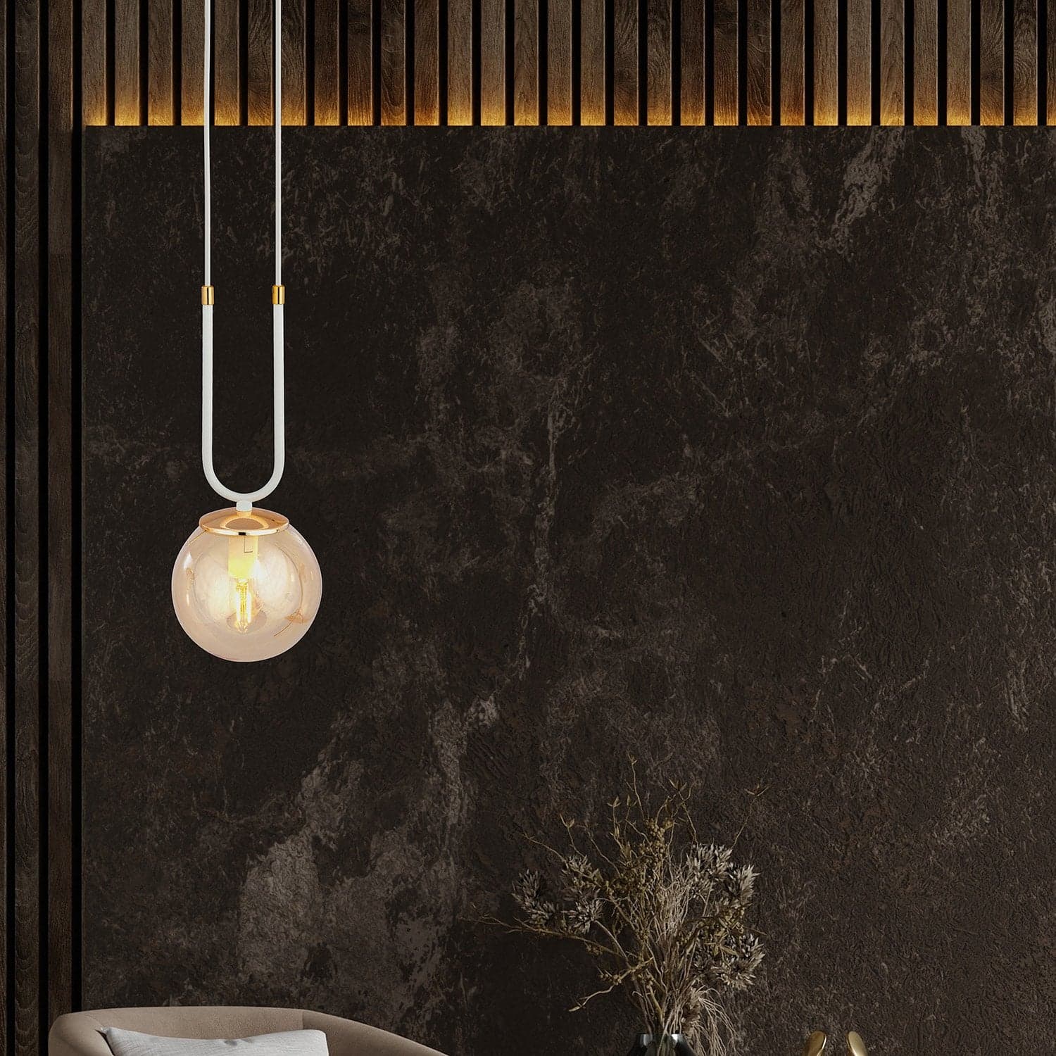 Sospensione Contemporanea 1 Luce Glam Acciaio Bianco Oro E Sfera Vetro Ambra in Lampade a sospensione LuceArt - Montecorvino Pugliano, commercioVirtuoso.it