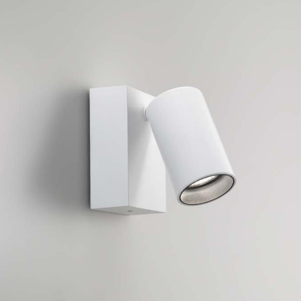 Applique esterno Gea Led GES2070 LED IP65 alluminio spot orientabile moderno in Lampade da parete Lampadari Bartalini - Colle di Val d’Elsa, commercioVirtuoso.it