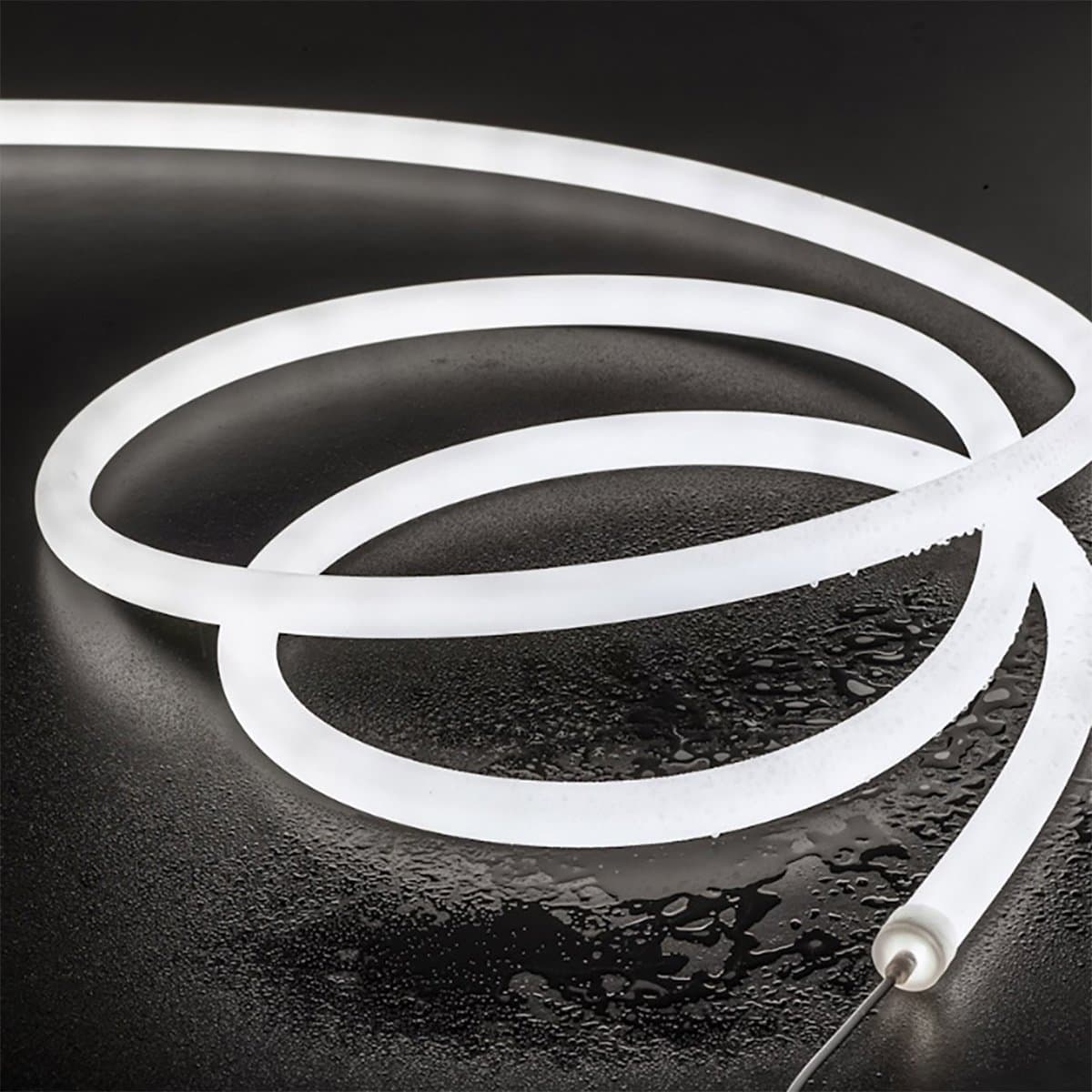 Neon flessibile Gea Led NEON FLEX 360 GST201C GST200C LED 3909LM IP66 3000K 24V striscia tubolare soffitto driver remoto in Nastri LED Lampadari Bartalini - Colle di Val d’Elsa, commercioVirtuoso.it