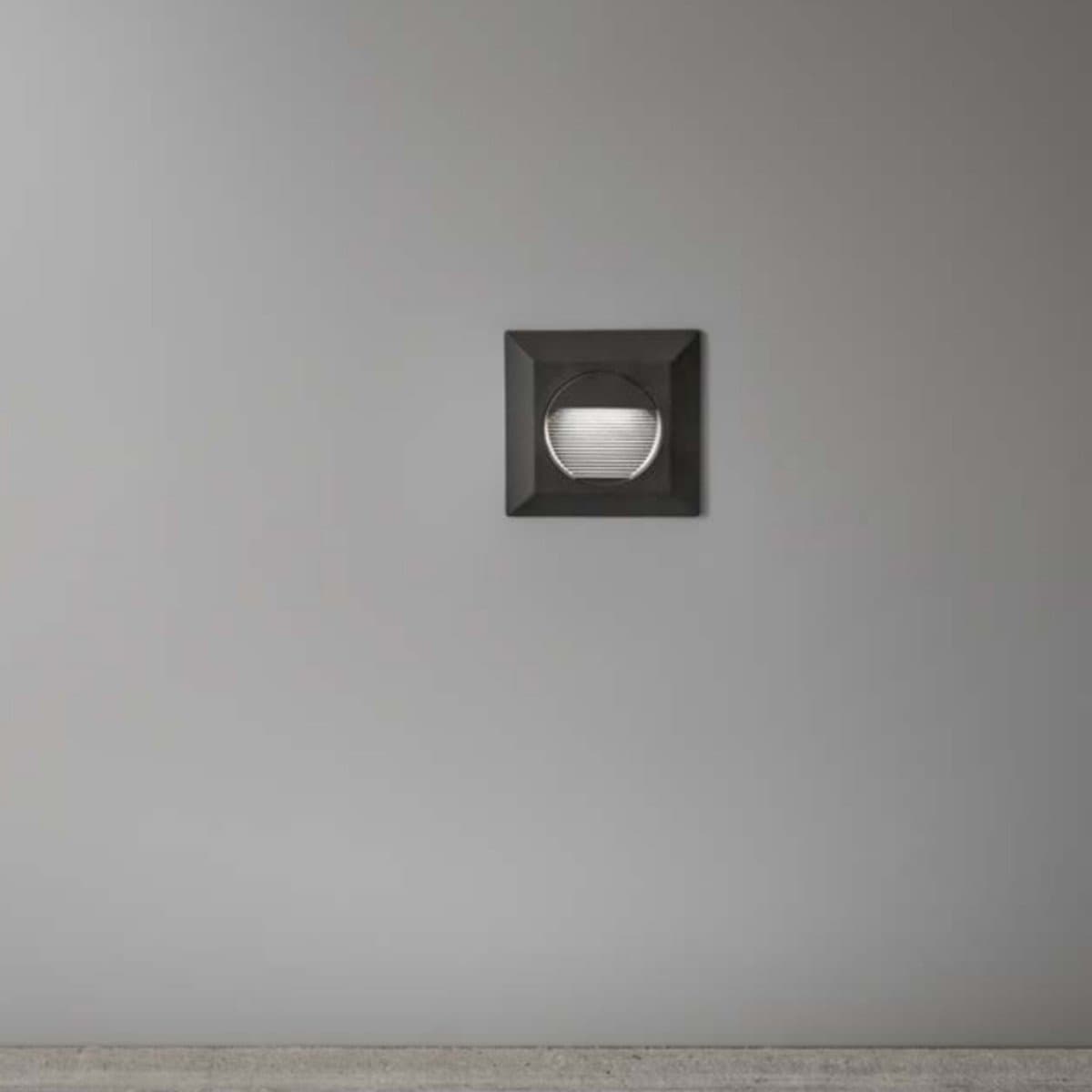 Segnapasso incasso Gea Led GES2121 LED IP65 moderno faretto in Lampade da parete Lampadari Bartalini - Colle di Val d’Elsa, commercioVirtuoso.it