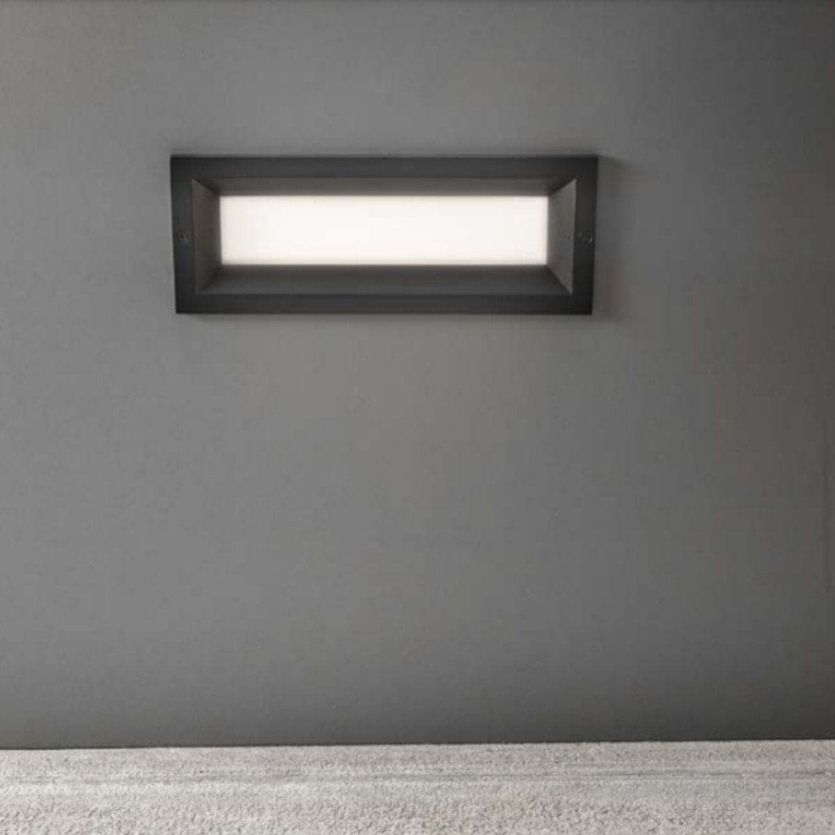 Segnapasso incasso Gea Led GES1191 LED IP65 alluminio moderna lampada parete in Lampade da parete Lampadari Bartalini - Colle di Val d’Elsa, commercioVirtuoso.it