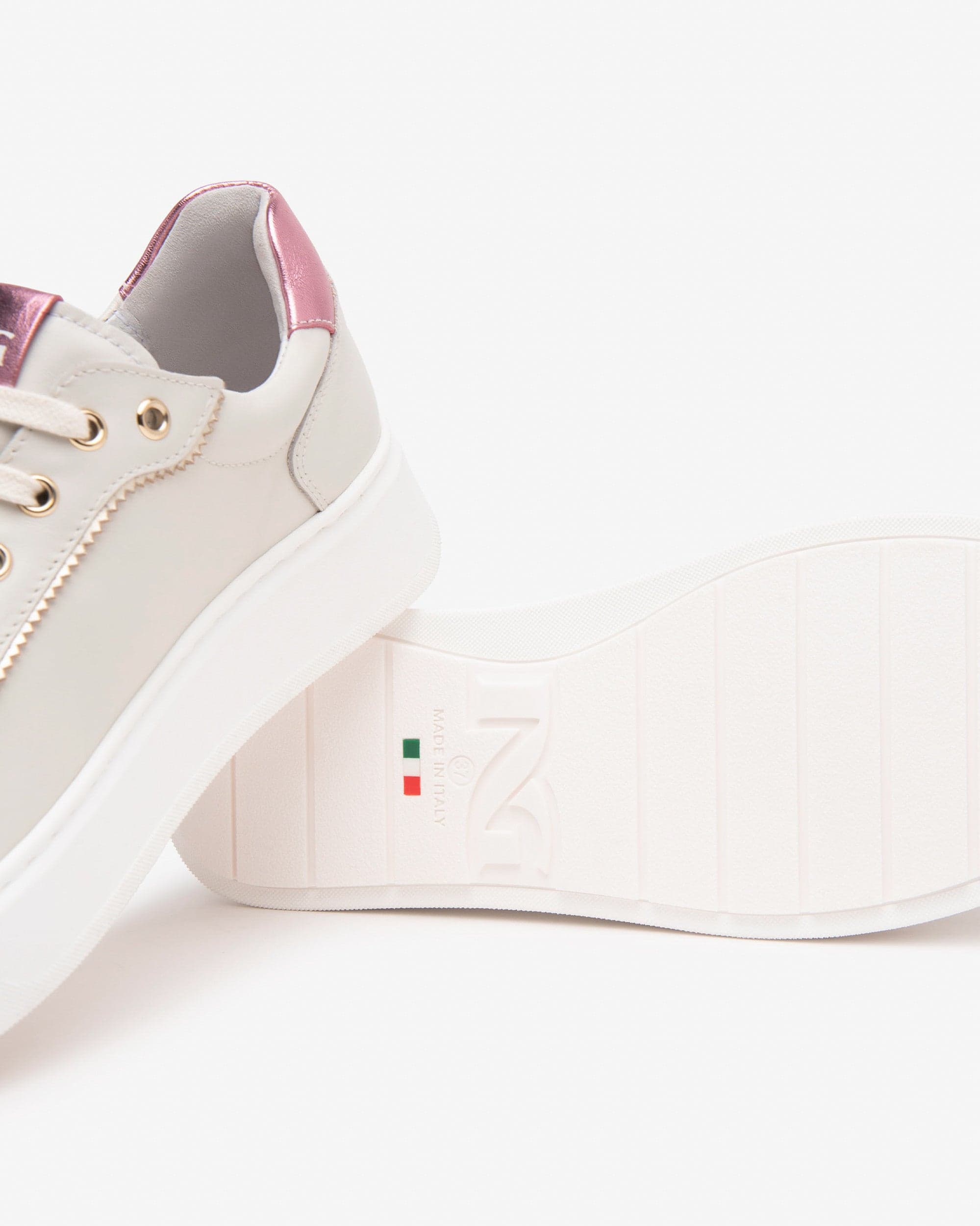 Nero Giardini sneakers donna in pelle col. osso E513060D713 in Sneaker casual Teresi Calzature - Marsala, commercioVirtuoso.it