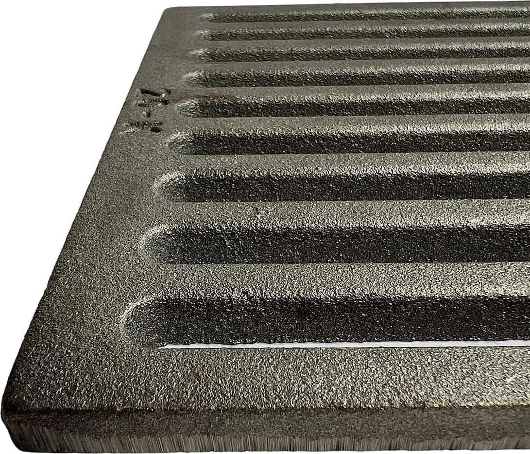 Griglia in Ghisa per Camini e Stufe a Legna e Focolari Pellet, mm 115 X 210 in prodotto EuroStore07 - Alatri, commercioVirtuoso.it