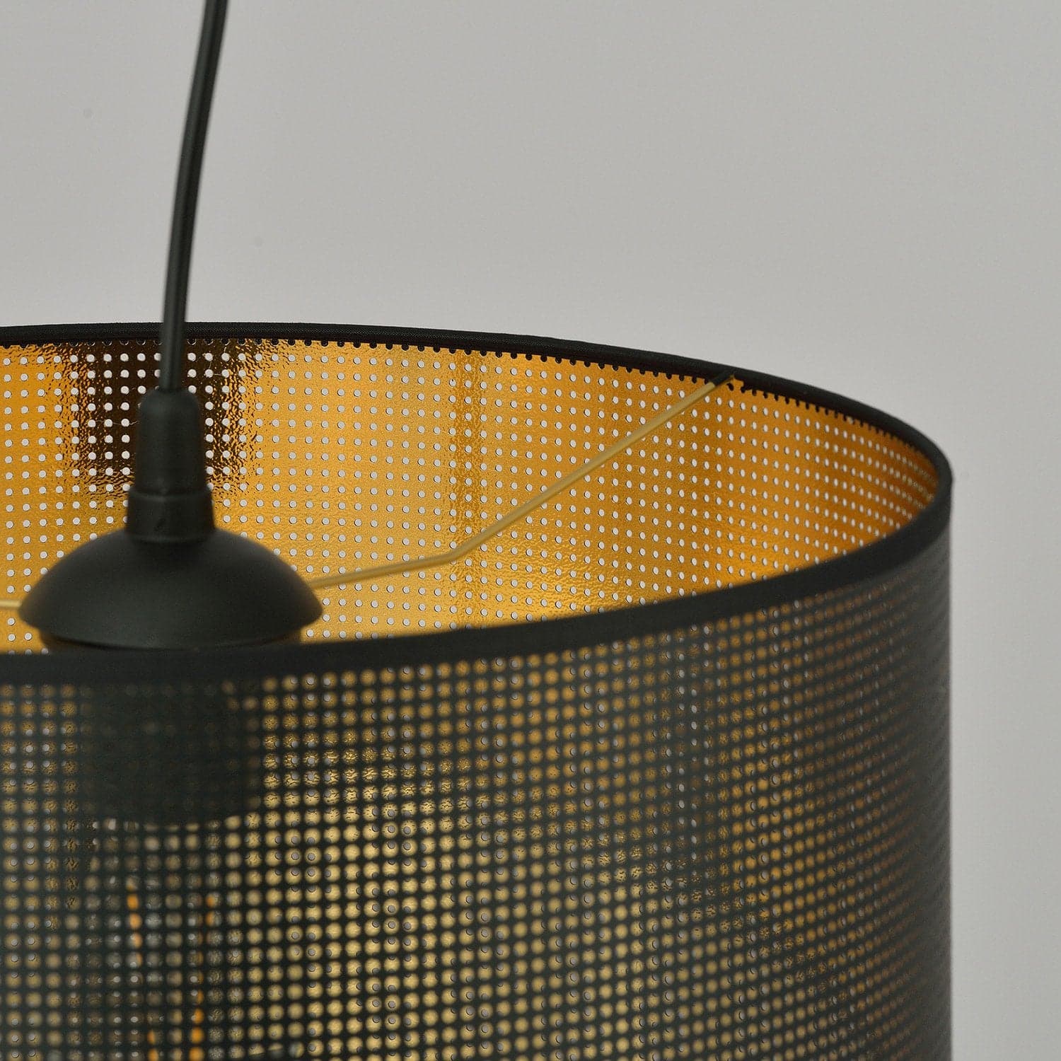 Sospensione Minimal 1 Luce Aston In Acciaio Nero E Oro in Lampade a sospensione LuceArt - Montecorvino Pugliano, commercioVirtuoso.it
