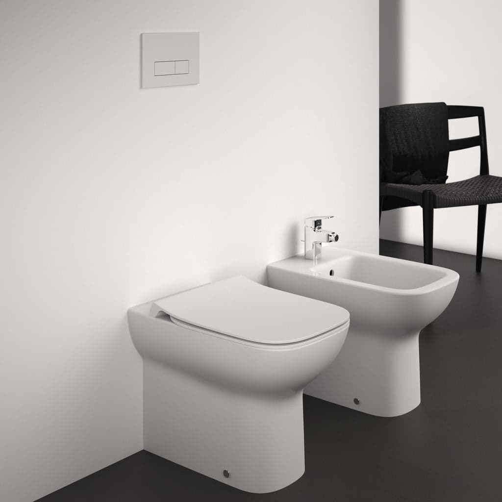 Tavoletta wc sedile Ideal Standard Life A Chiusura Rallentata T481301 in Sedili WC Mondialshop - Parabiago, commercioVirtuoso.it