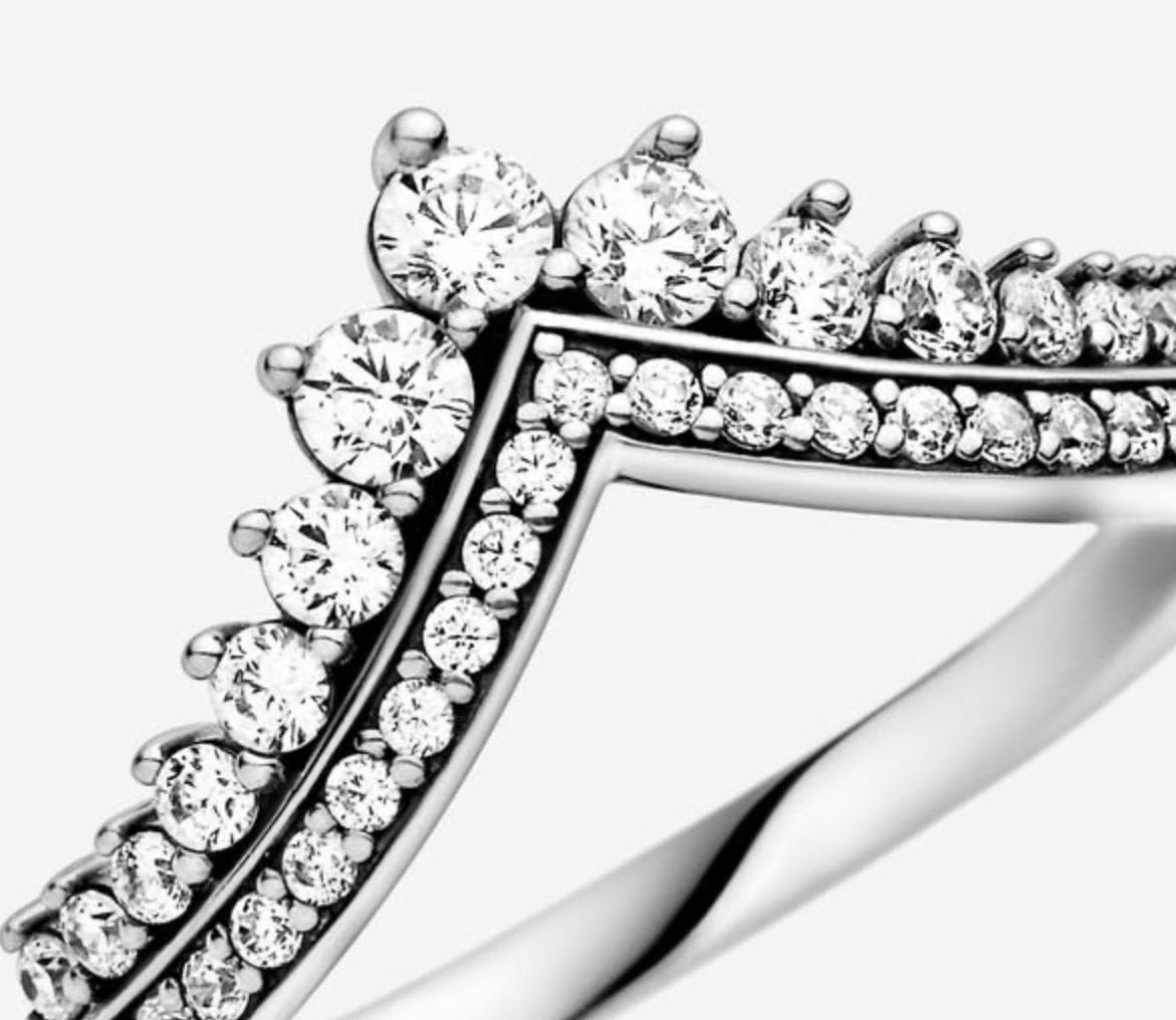 Pandora Anello Desiderio Principesco in Anelli Alba Gioielli - Casoria, commercioVirtuoso.it