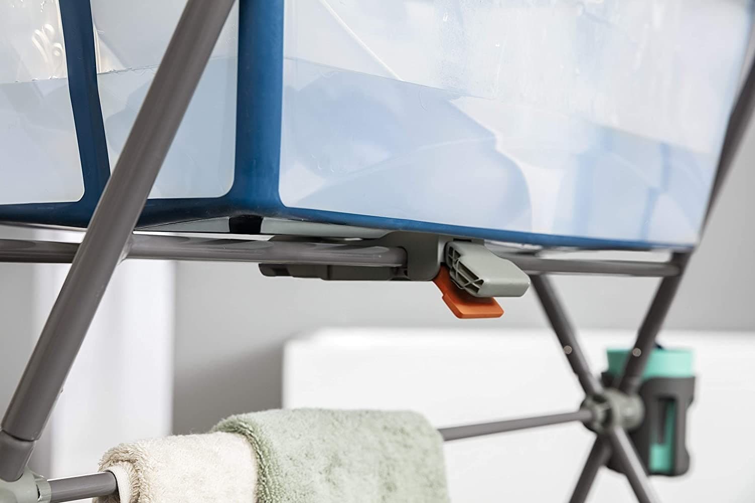 Stokke - Supporto per Vaschetta Flexi Bath in Vaschette e riduttori Centro Bimbo - Siderno, commercioVirtuoso.it
