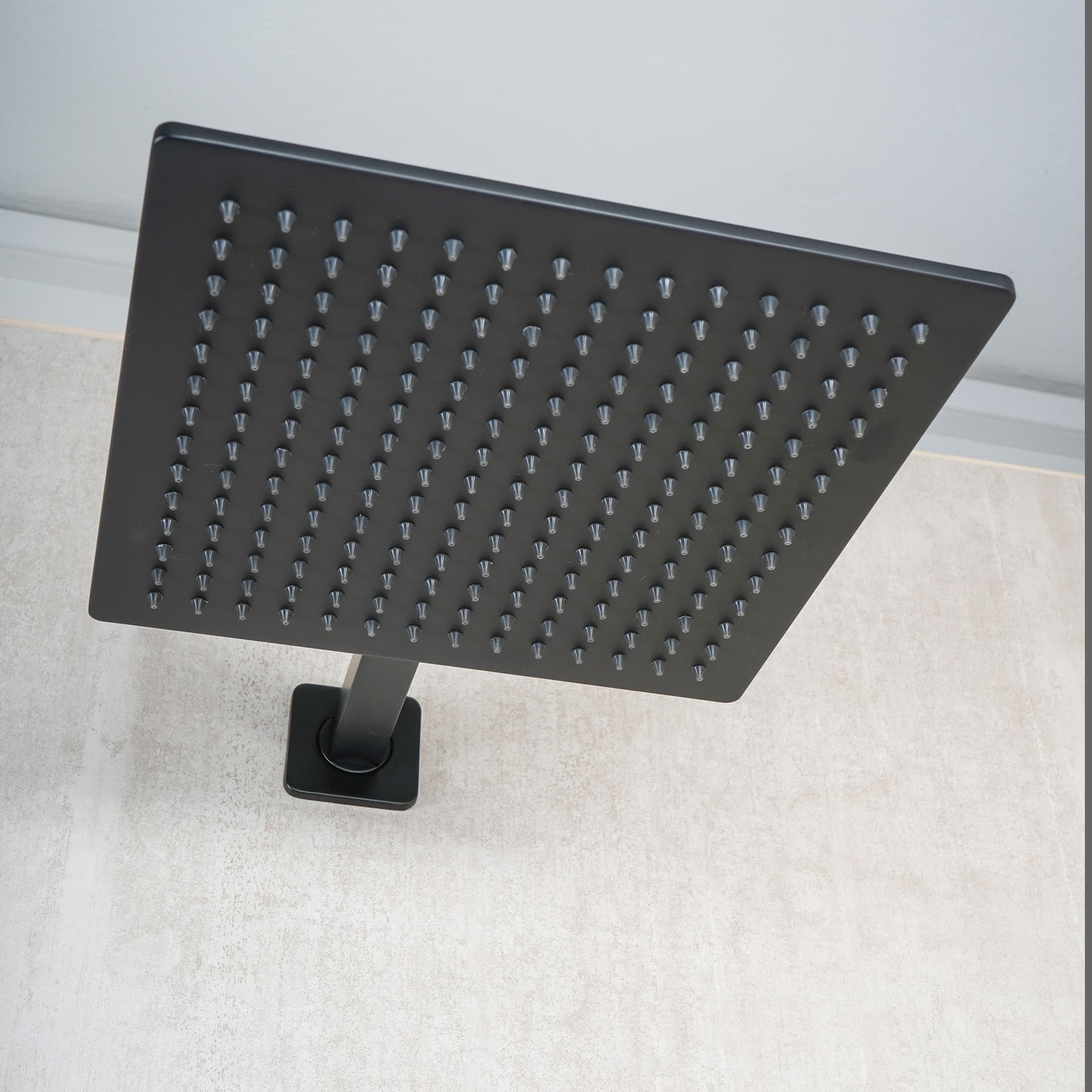 Kit doccia NERO 5PZ Soffione 25x25 Presa Acqua Braccio Doccia Flex e Doccetta METAFORM in Docce fisse Mondialshop - Parabiago, commercioVirtuoso.it