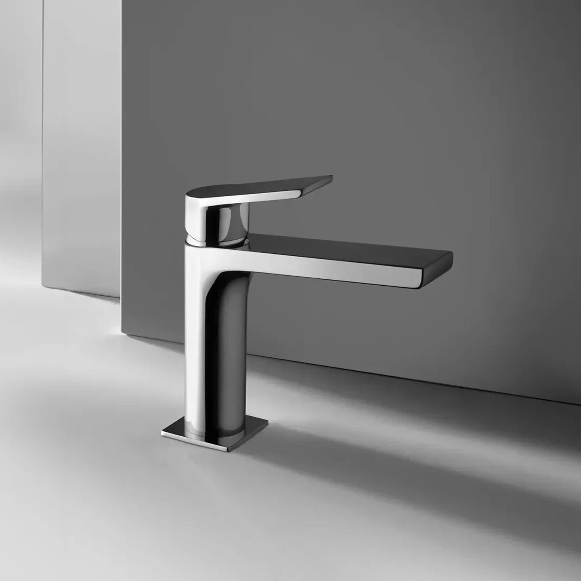 Miscelatore Lavabo Gintonic Cromato con scarico in Rubinetti per lavandini bagno Mondialshop - Parabiago, commercioVirtuoso.it