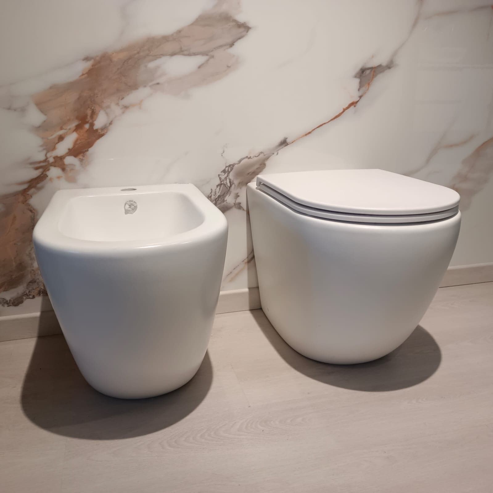 Coppia sanitari wc e bidet bianco opaco scarico ciclonico MOON in Vasi WC Mondialshop - Parabiago, commercioVirtuoso.it