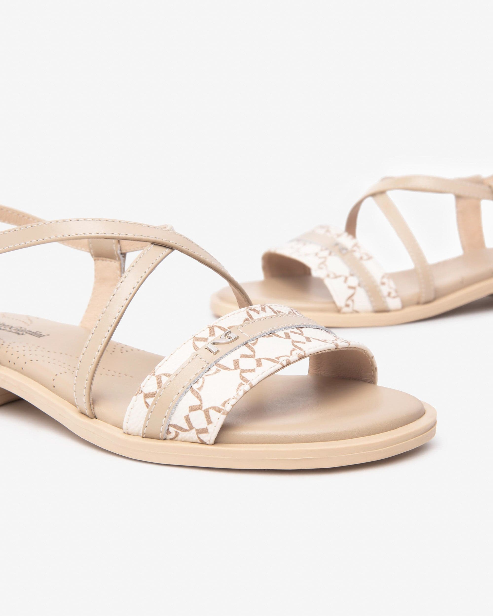 Nero Giardini sandali donna in pelle beige-lino E513403D412 in Sandali moda Teresi Calzature - Marsala, commercioVirtuoso.it