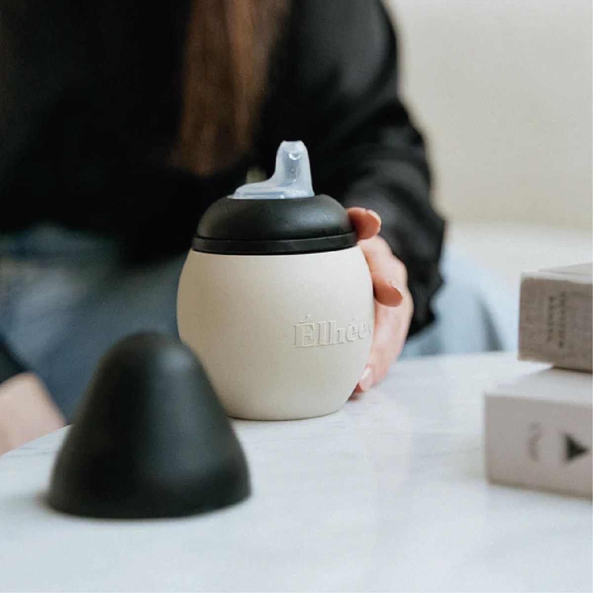 Tazza Educativa Élhée Sand 240 ml - Vari Colori in Tazze e tazzine da caffè La Casa Del Bebè - Napoli, commercioVirtuoso.it