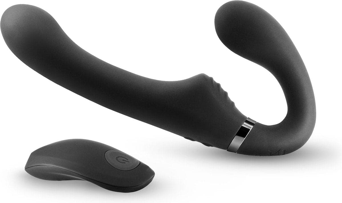 Strap on SHI/SHI Midnight Strap-On Vibrante Wireless Ricaricabile 21, 3 cm circa in prodotto Erosdom - Palmi, commercioVirtuoso.it