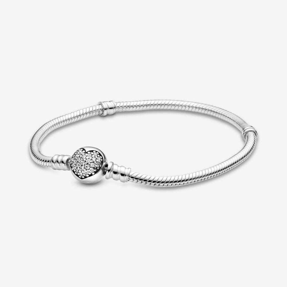 Pandora Bracciale Moments con maglia snake e chiusura a cuore scintillante