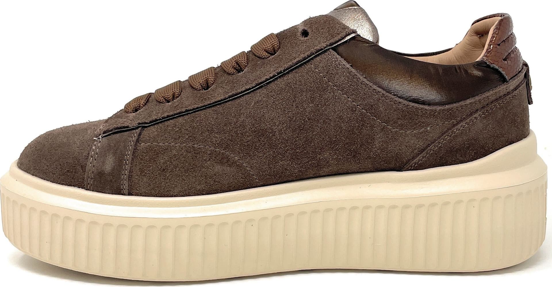 Janet & Janet sneakers donna in camoscio brown J-401 in Sneaker casual Teresi Calzature - Marsala, commercioVirtuoso.it