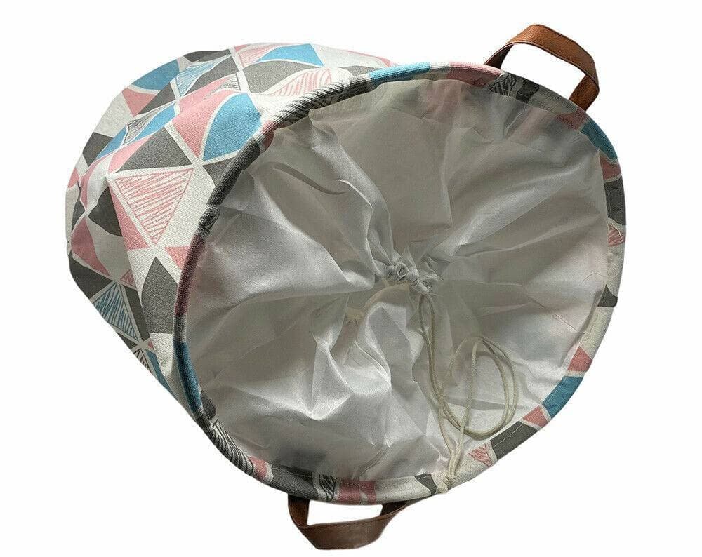 CESTO SACCO PORTA BIANCHERIA BAGNO PIEGHEVOLE MANICI TESSUTO ROMBI 40X50CM 10524 in Ceste per la biancheria Trade Shop italia - Napoli, commercioVirtuoso.it