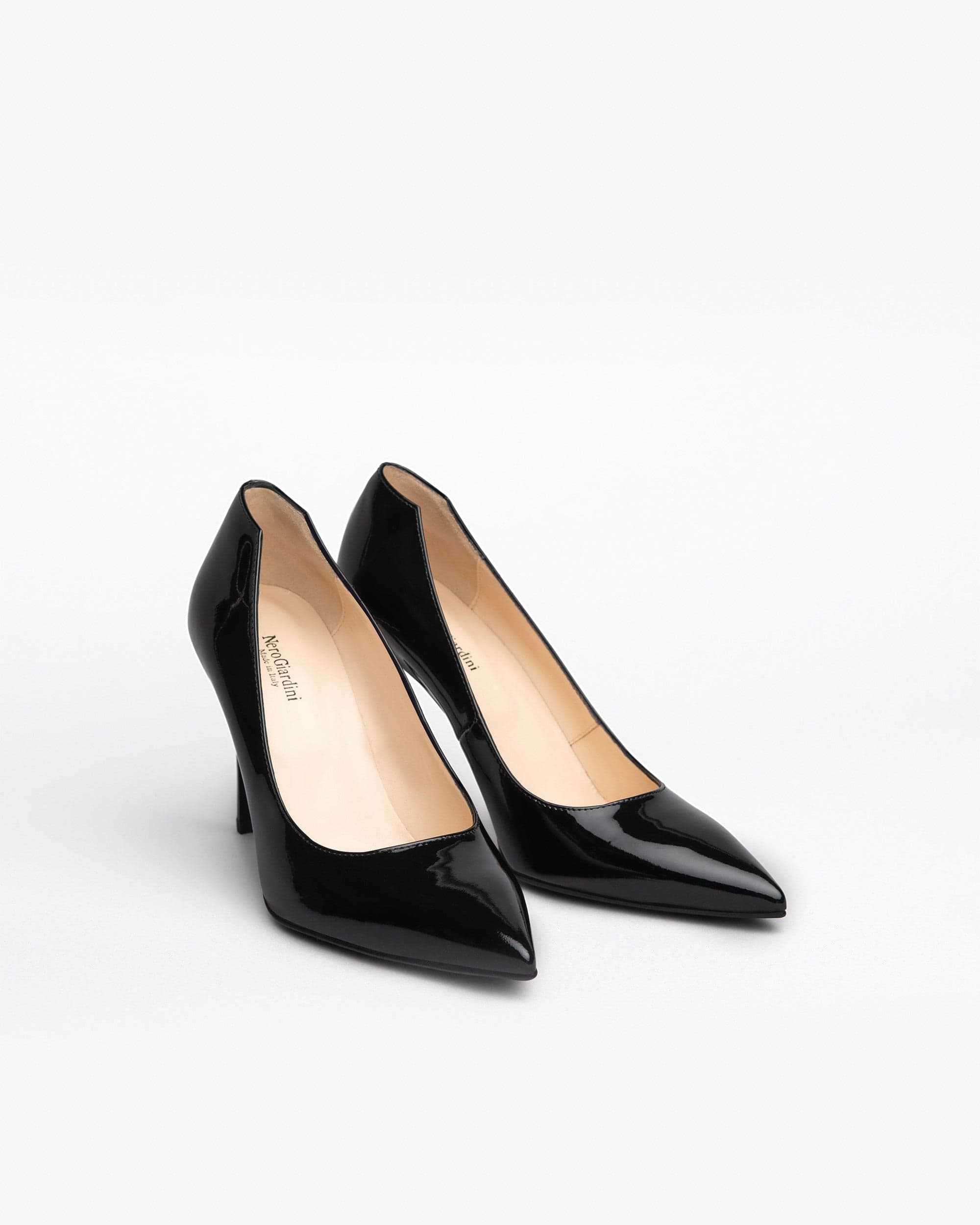 Nero Giardini décolleté in vernice nero E211041DE100 in Scarpe col tacco Teresi Calzature - Marsala, commercioVirtuoso.it