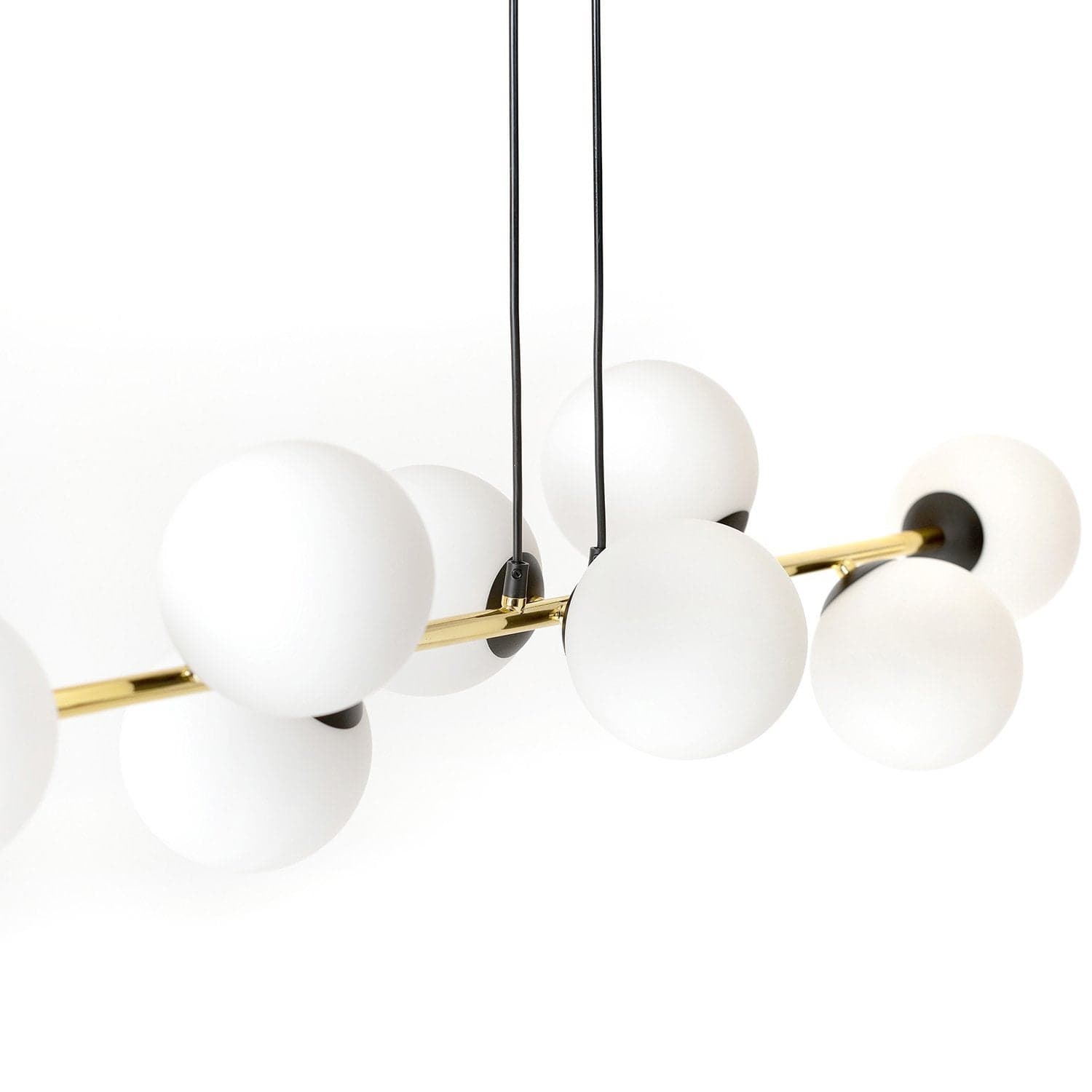 Sospensione Contemporanea Gravity 8 Luci In Acciaio Oro E Sfere In Vetro Bianco in Lampade a sospensione LuceArt - Montecorvino Pugliano, commercioVirtuoso.it