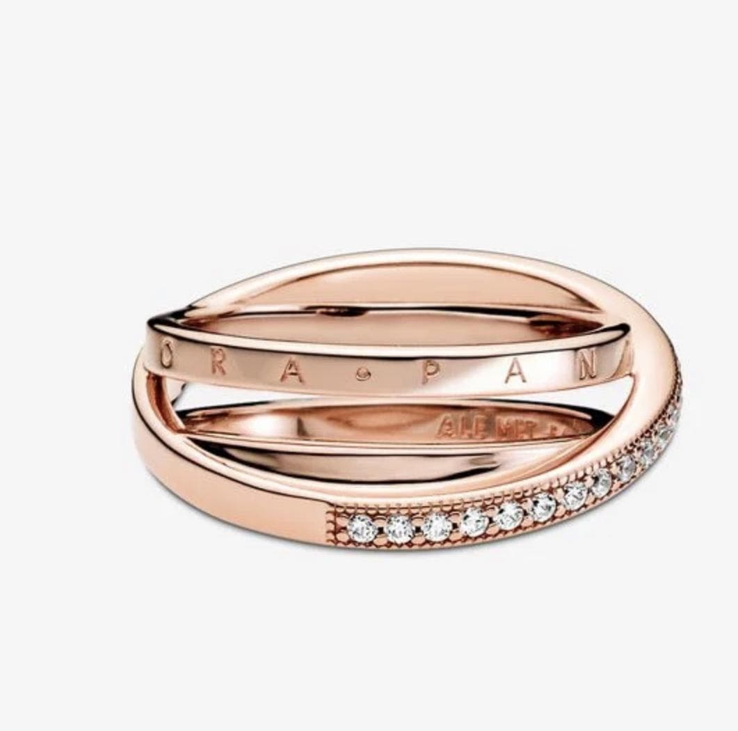 Pandora - Anello con tripla fascia intrecciata e pavé in Anelli Alba Gioielli - Casoria, commercioVirtuoso.it