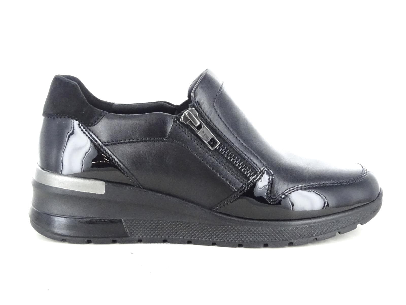 LARA SHOES 22201 SLIP ON DONNA in Sneaker casual 3A Moda Mare Sport - Bellaria Igea Marina, commercioVirtuoso.it