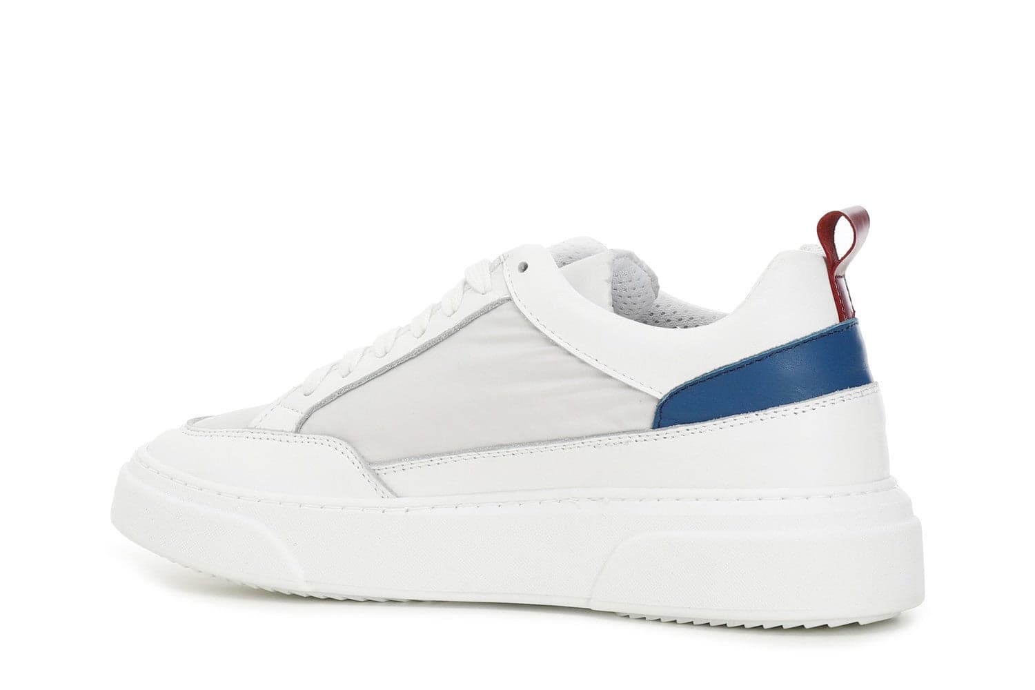 SNEAKERS IN PELLE in Sneaker casual 3A Moda Mare Sport - Bellaria Igea Marina, commercioVirtuoso.it
