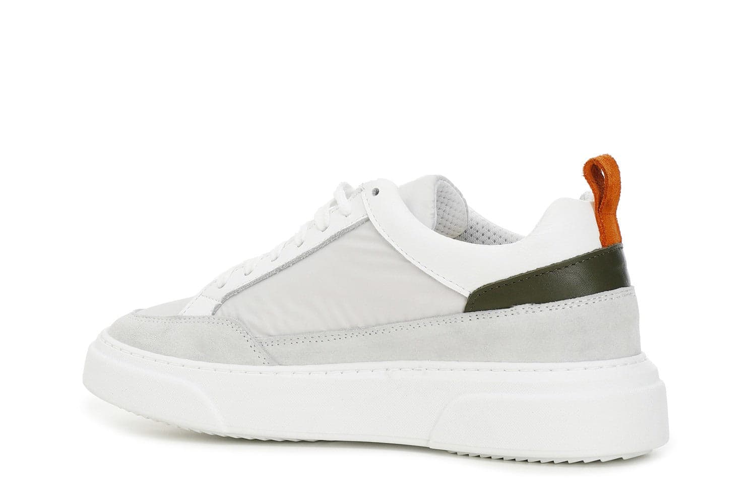 SNEAKERS IN PELLE in Sneaker casual 3A Moda Mare Sport - Bellaria Igea Marina, commercioVirtuoso.it