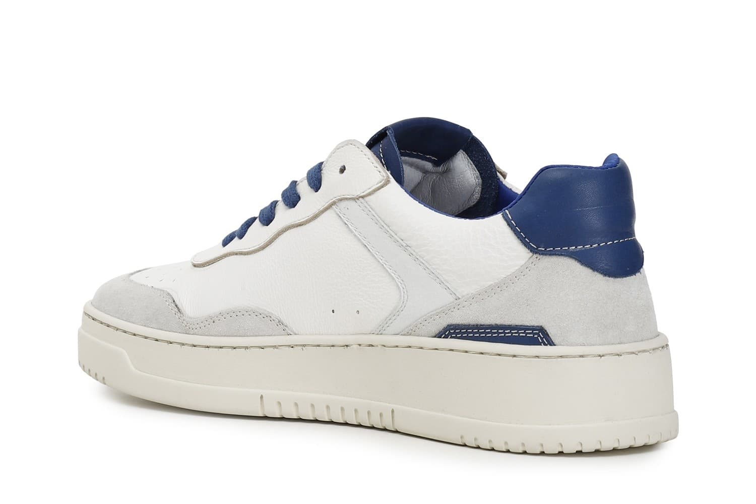 SNEAKERS IN PELLE in Sneaker casual 3A Moda Mare Sport - Bellaria Igea Marina, commercioVirtuoso.it