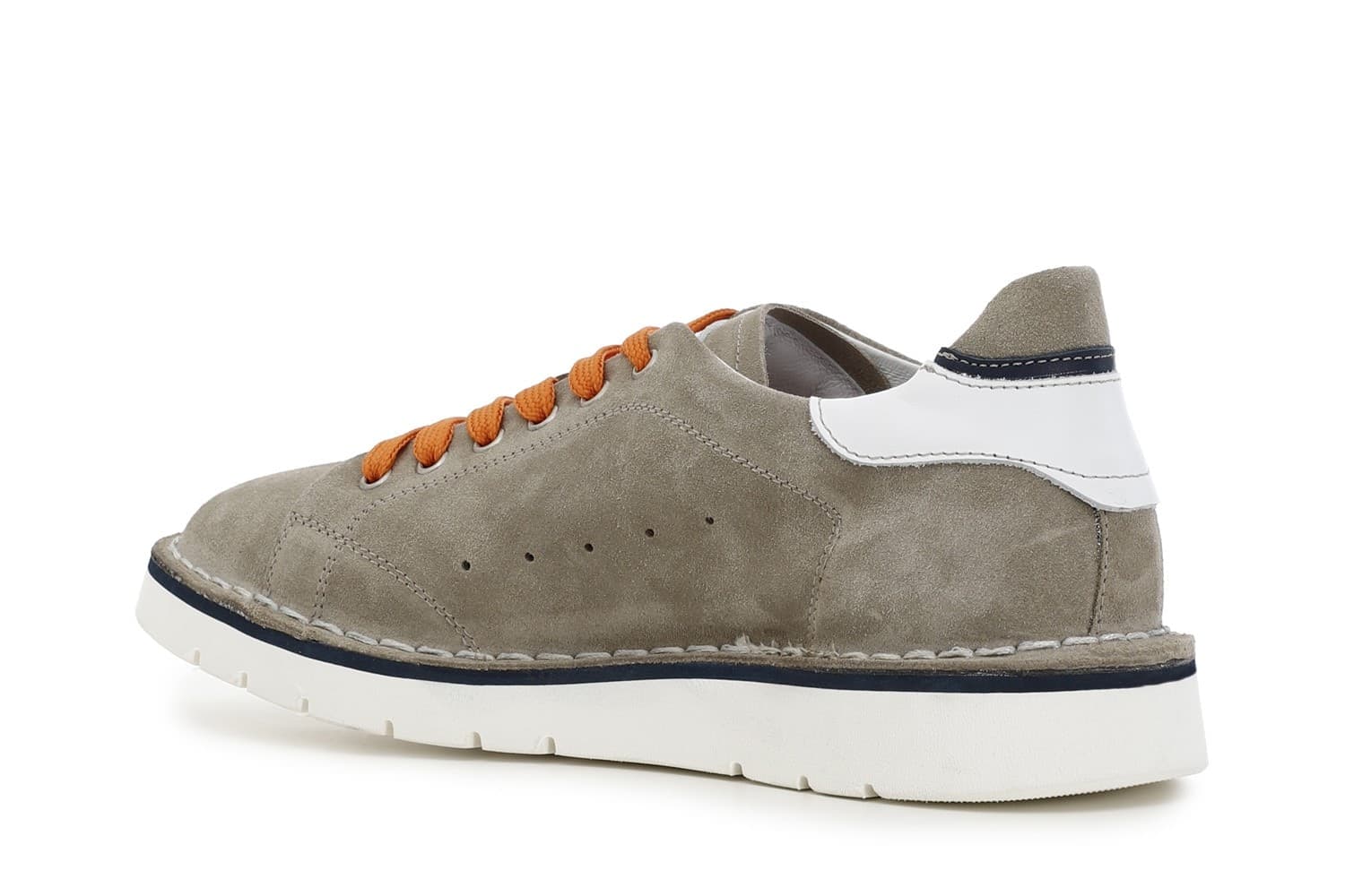 SCARPE ALLACCIATE IN PELLE SCAMOSCIATA in Sneaker casual 3A Moda Mare Sport - Bellaria Igea Marina, commercioVirtuoso.it