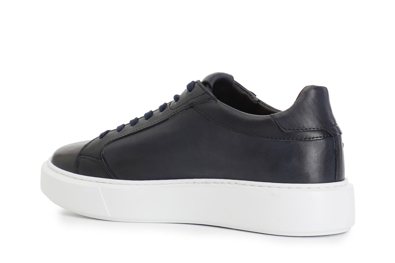 SNEAKERS IN PELLE in Sneaker casual 3A Moda Mare Sport - Bellaria Igea Marina, commercioVirtuoso.it
