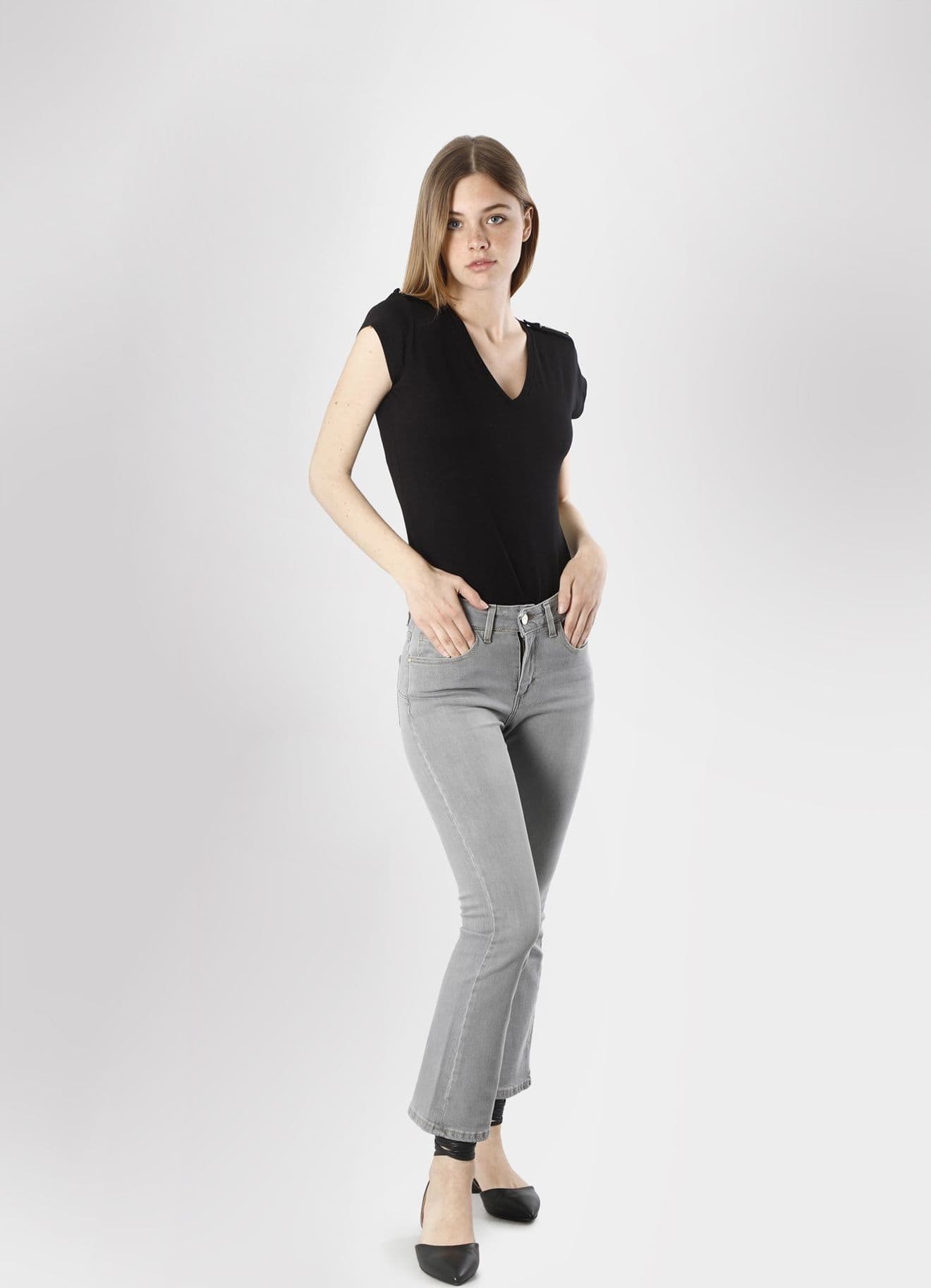 DENIM CROPPED FLARE in Jeans 3A Moda Mare Sport - Bellaria Igea Marina, commercioVirtuoso.it