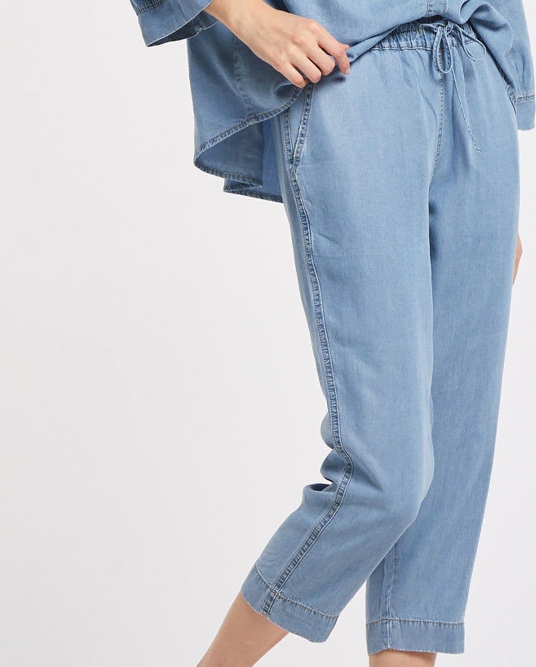JOGGER CON VITA ELASTICATA in Pantaloni 3A Moda Mare Sport - Bellaria Igea Marina, commercioVirtuoso.it