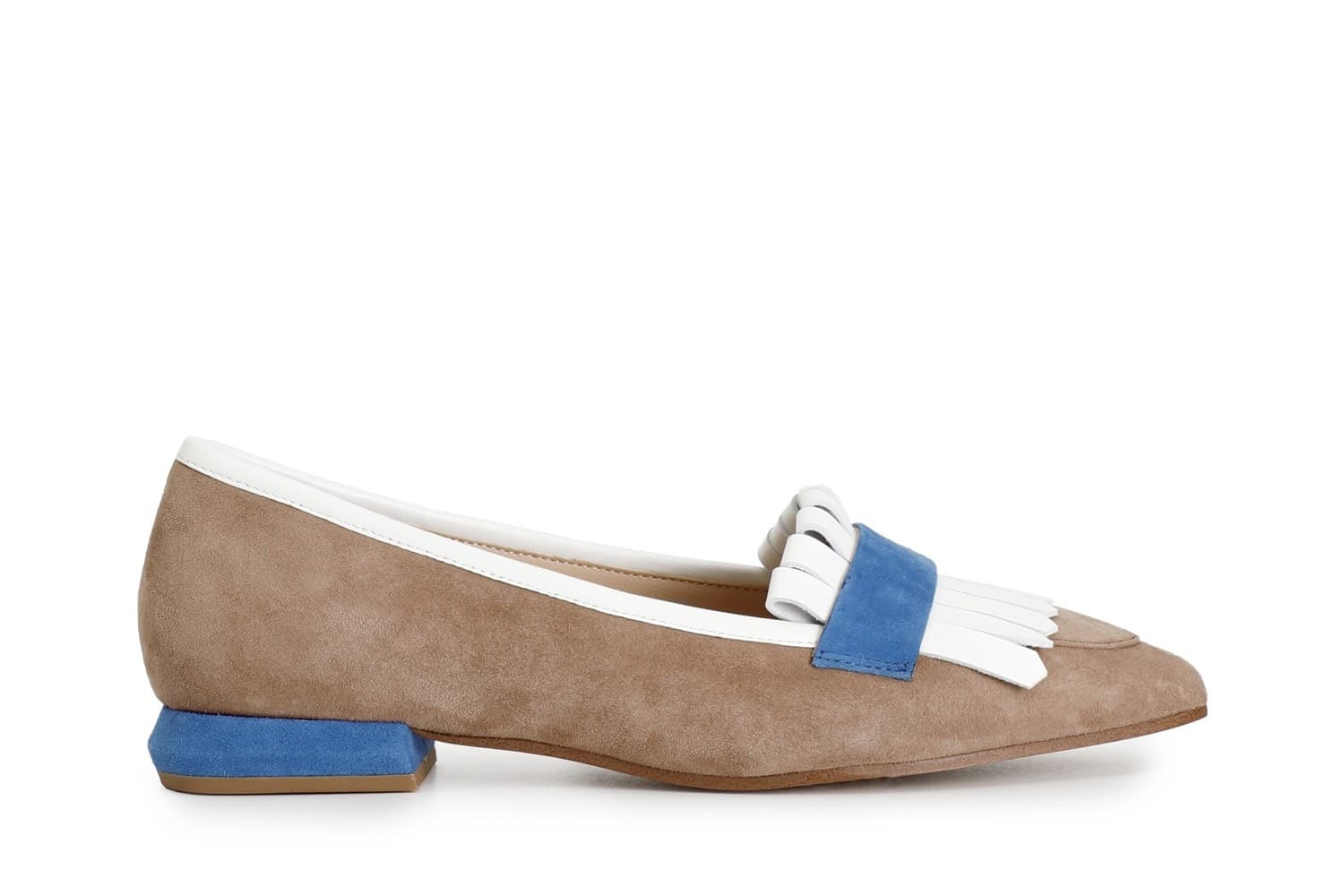MOCASSINO IN PELLE SCAMOSCIATA CON FRANGIA in Loafer e mocassini 3A Moda Mare Sport - Bellaria Igea Marina, commercioVirtuoso.it