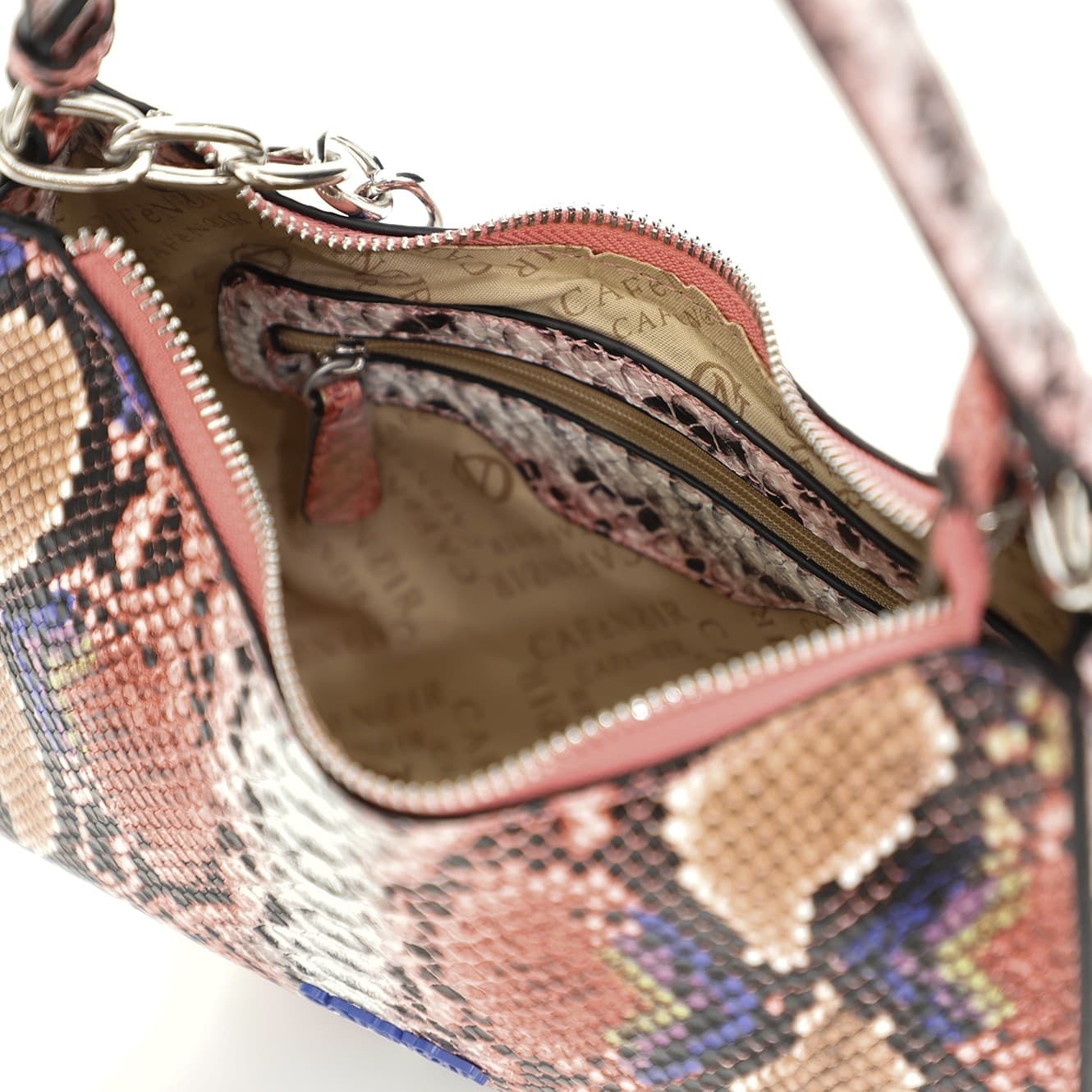 BORSA A SPALLA EFFETTO PITONE CON CATENA in Borse a spalla 3A Moda Mare Sport - Bellaria Igea Marina, commercioVirtuoso.it