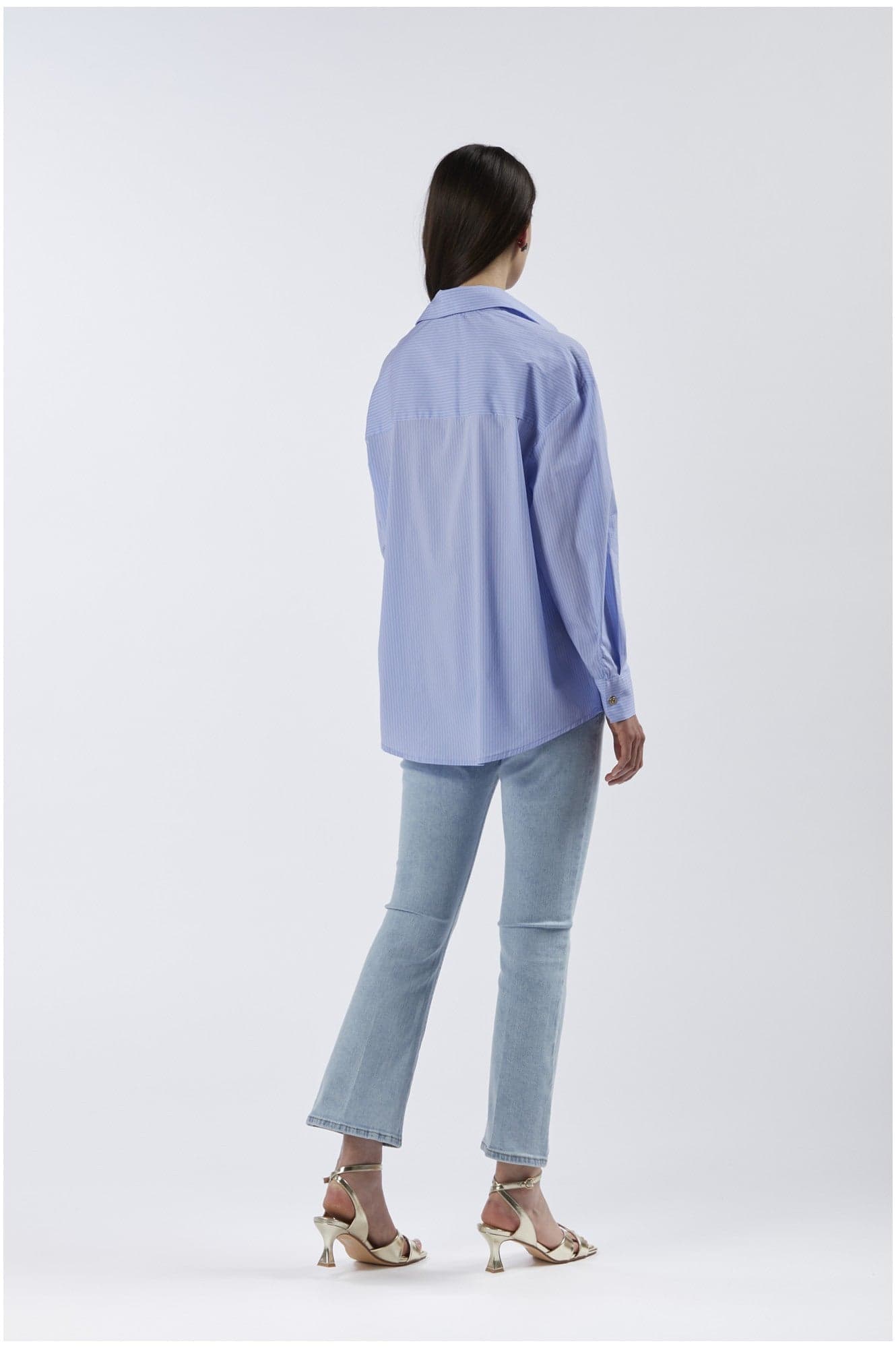 CAMICIA OVER CON TASCHE A TOPPA IN POPELINE STRETCH RIGATO in Camicie casual 3A Moda Mare Sport - Bellaria Igea Marina, commercioVirtuoso.it