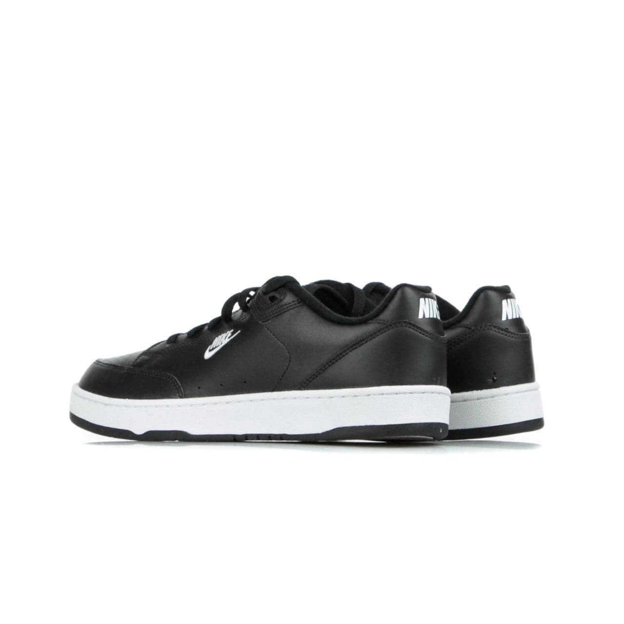 Nike Scarpa Bassa Uomo Grandstand Ii Black/white/neutral Grey da uomo in Sneaker casual Drestige - Casamassima, commercioVirtuoso.it