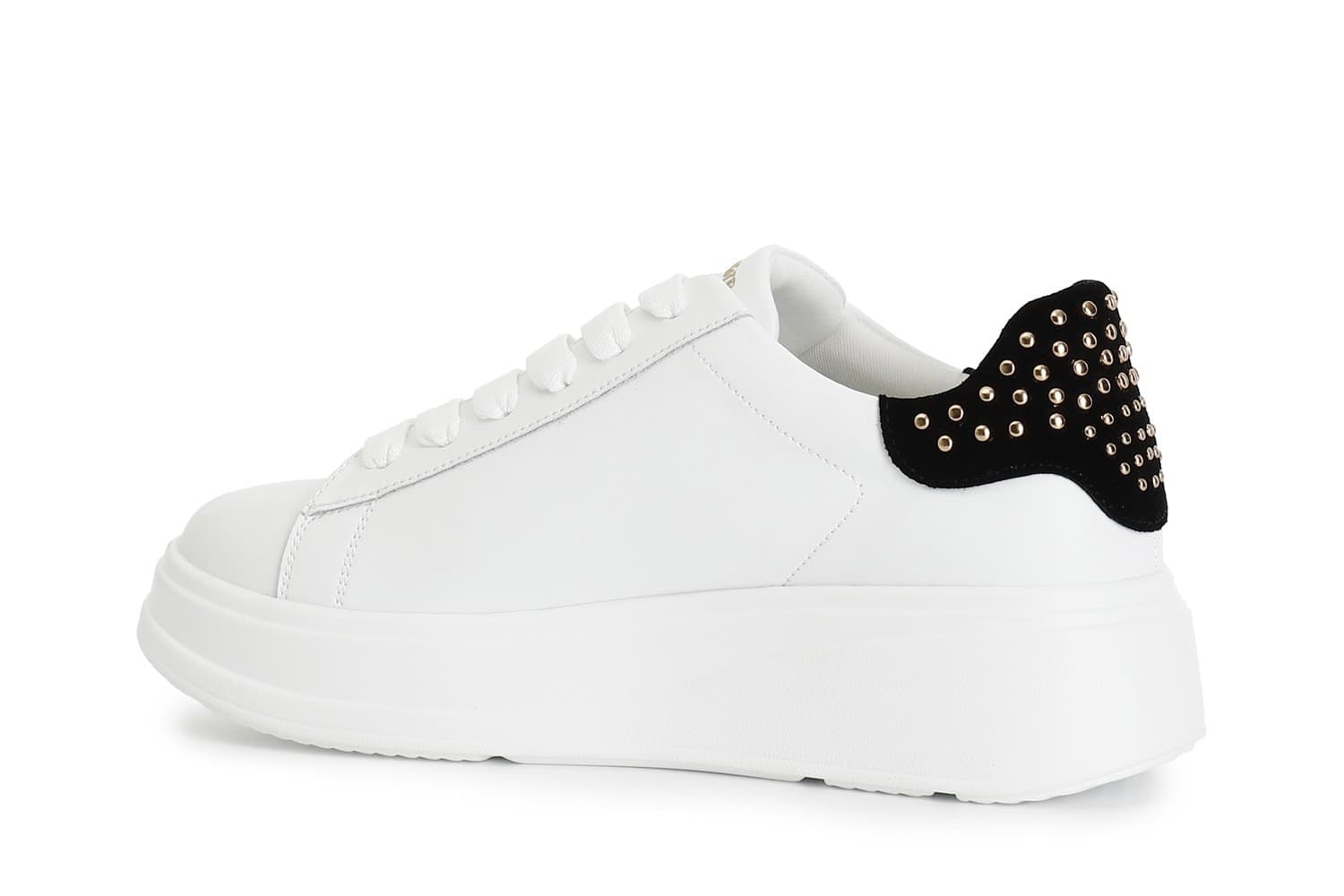 SNEAKER IN PELLE CON APPLICAZIONI TALLONE in Sneaker casual 3A Moda Mare Sport - Bellaria Igea Marina, commercioVirtuoso.it