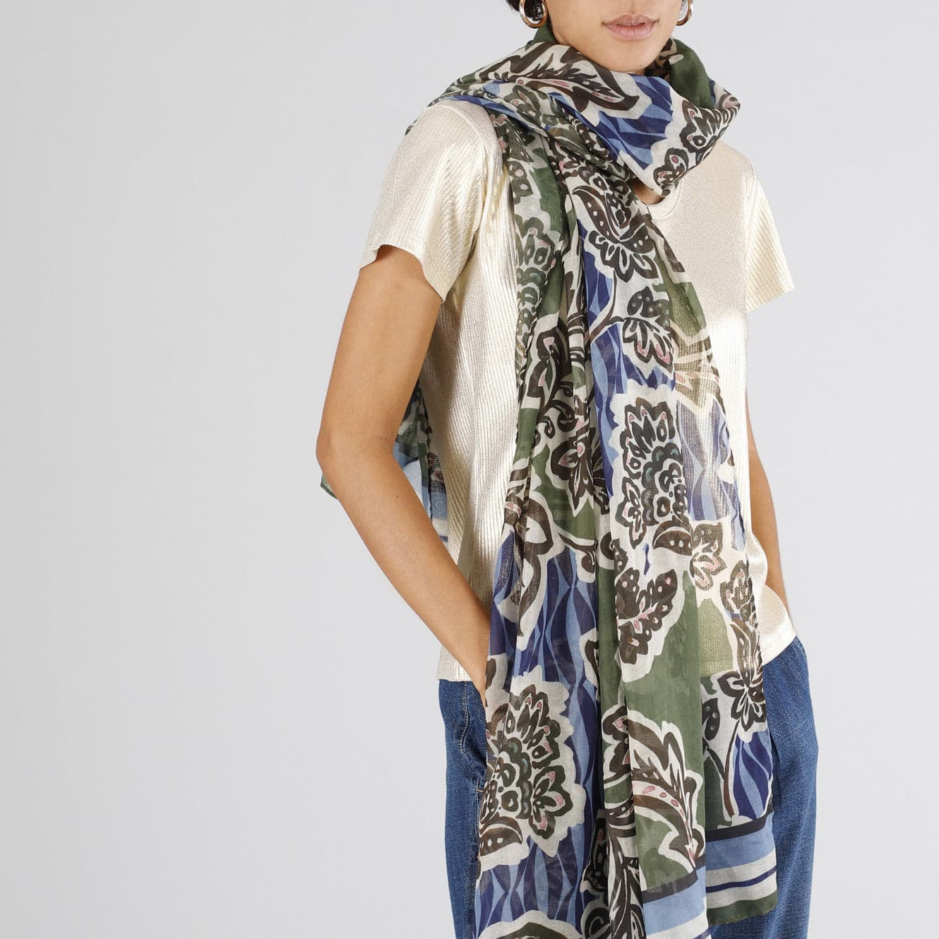 FOULARD STAMPATO in Sciarpe 3A Moda Mare Sport - Bellaria Igea Marina, commercioVirtuoso.it