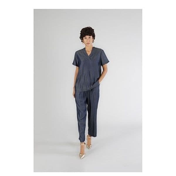 BLUSA IN TENCEL DENIM CON SCOLLATURA A V