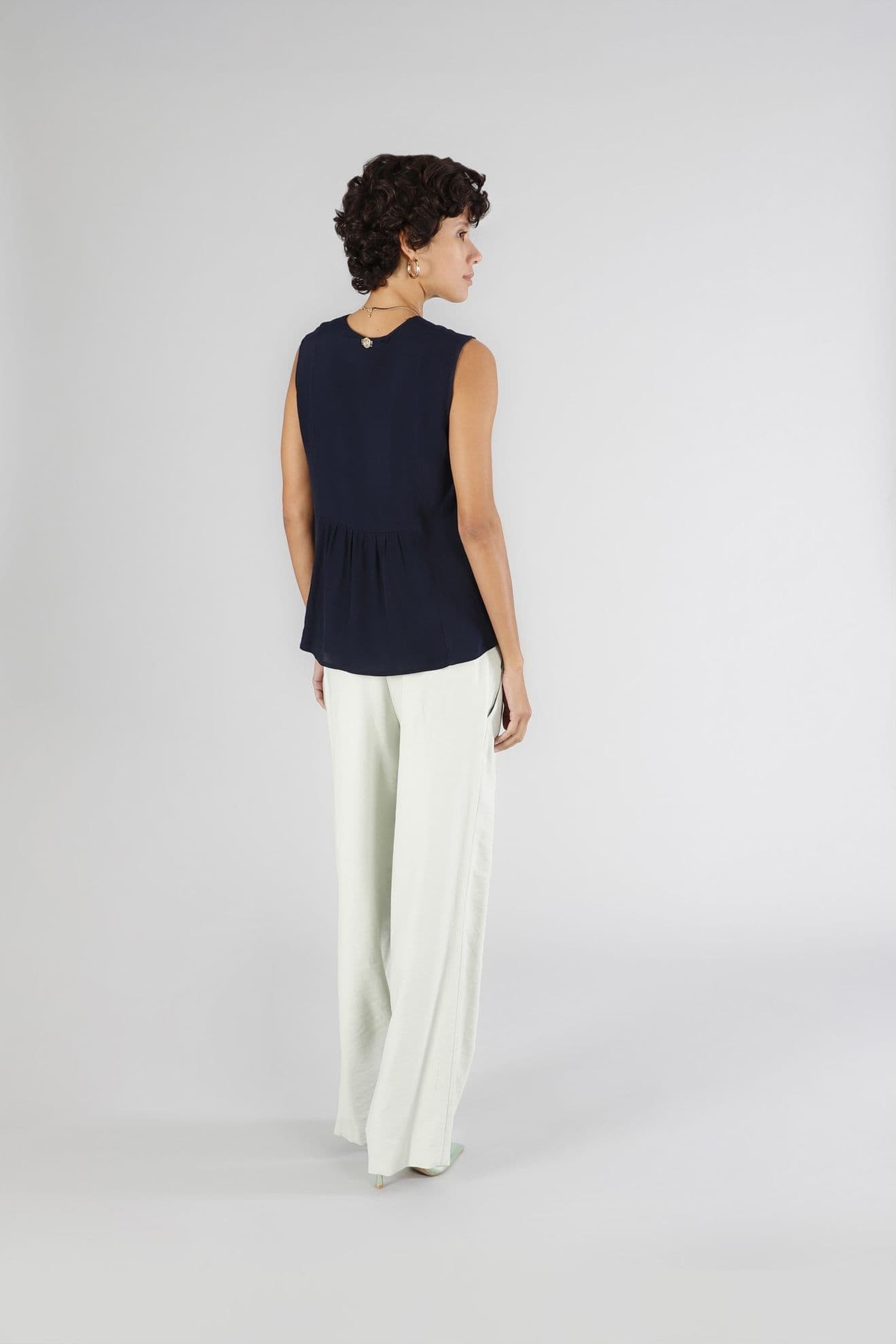 BLUSA SMANICATA IN MAROCAINE in Canotte e top 3A Moda Mare Sport - Bellaria Igea Marina, commercioVirtuoso.it