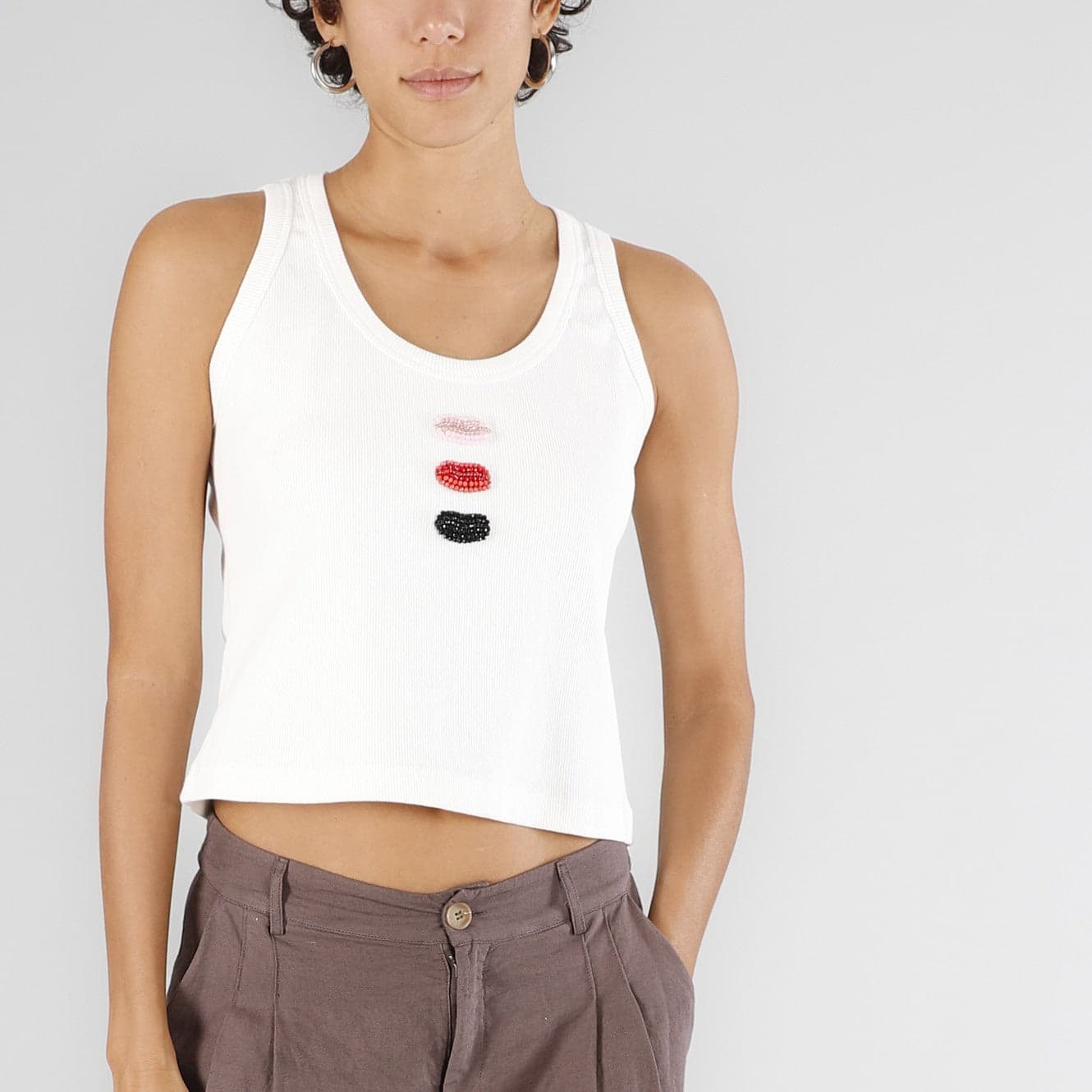 CANOTTA SCOLLATA CON PATCH in Maglie termiche 3A Moda Mare Sport - Bellaria Igea Marina, commercioVirtuoso.it